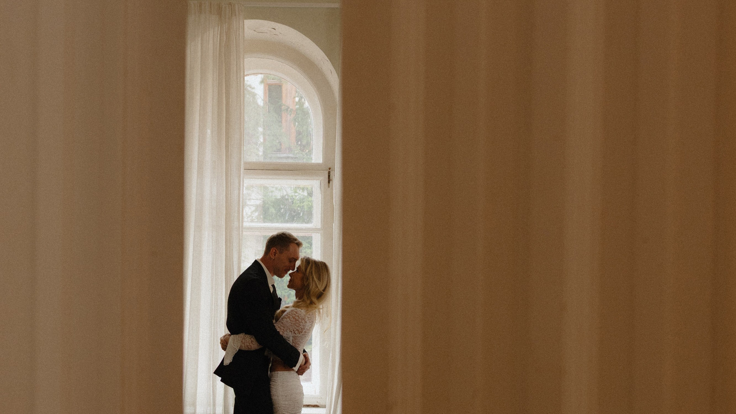 Fusion Wedding Photographer