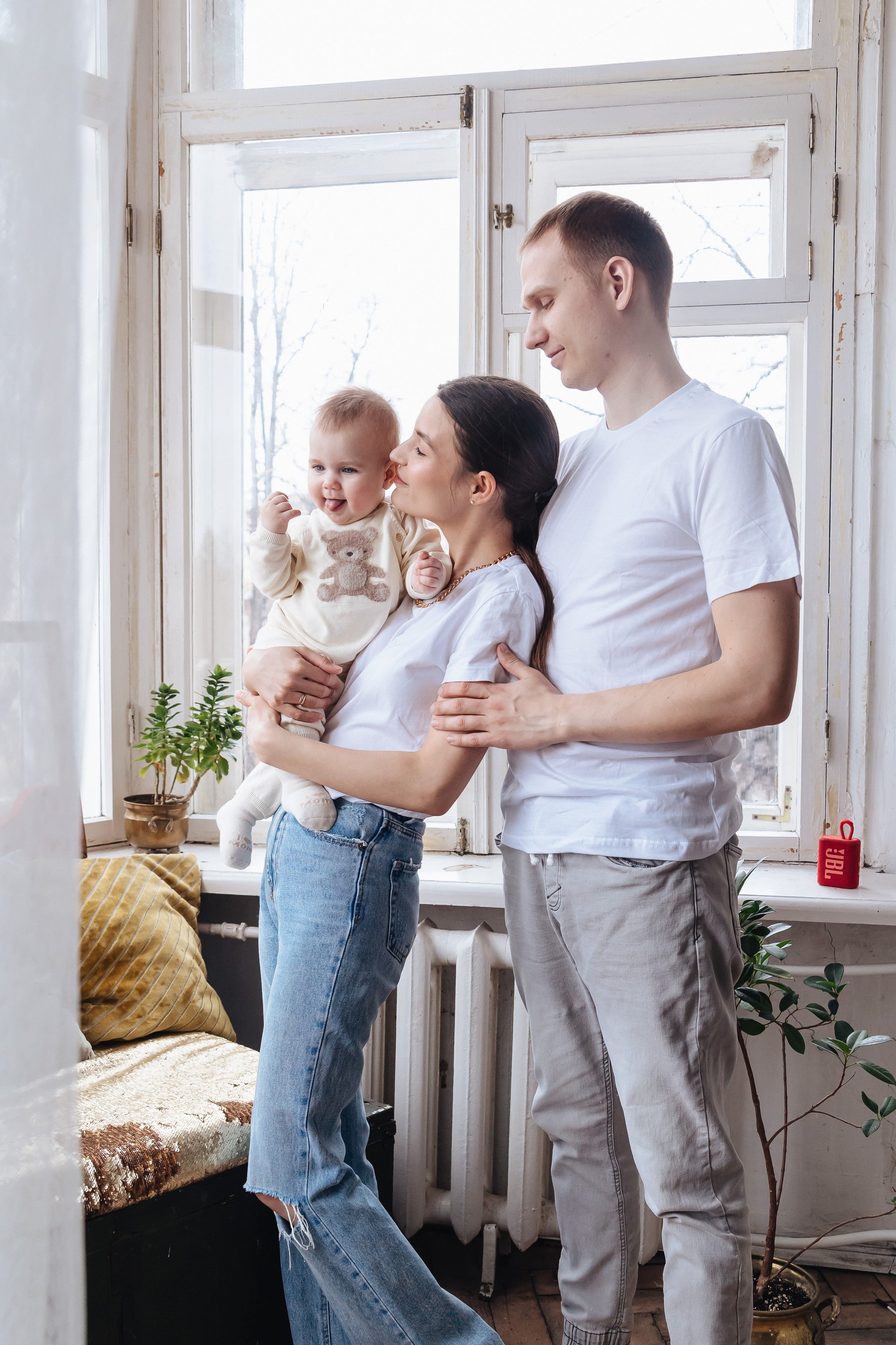 Съёмка в домашней студии в Екатеринбурге. Свадебный, семейный фотограф, контент съёмка. Екатеринбург. Елена Граф