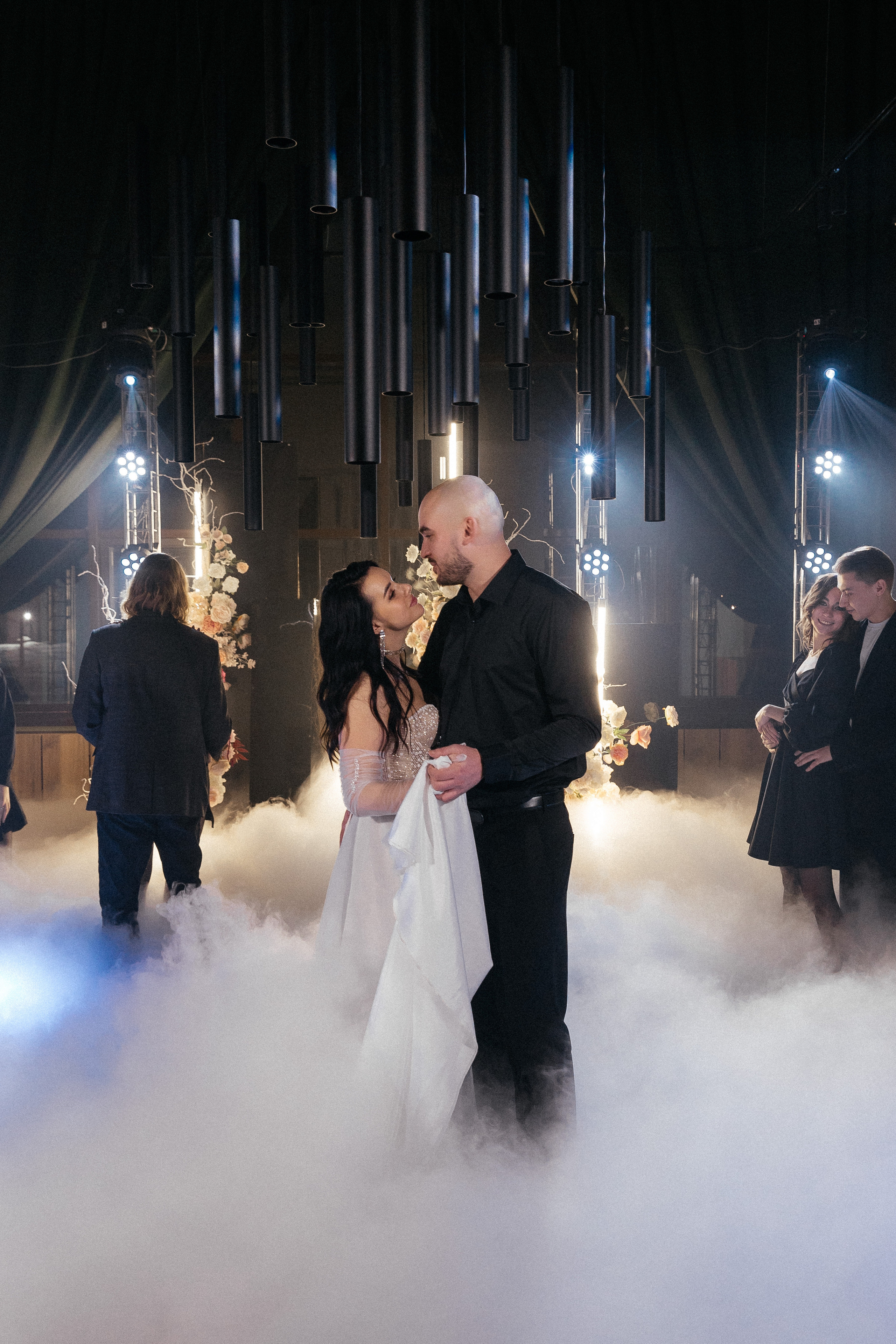 Также как все… Также как все…. Фотограф Илья Бурдун