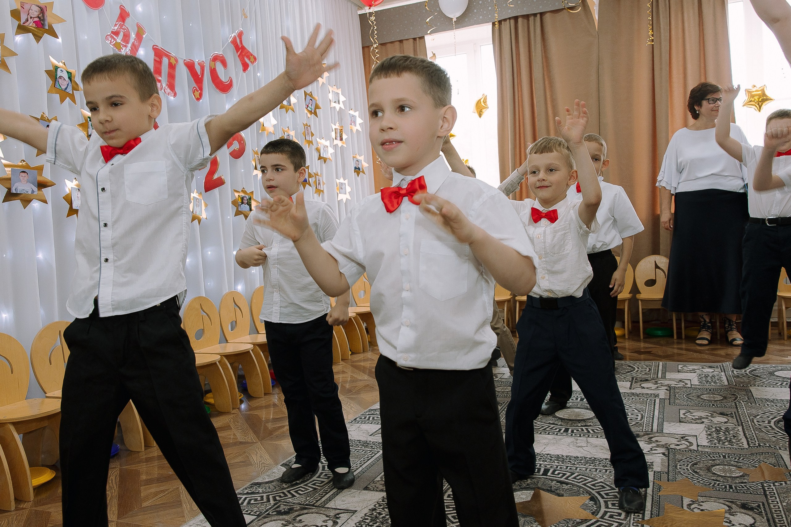 Выпускной в ДС 26. Выпускные альбомы Натальи Бутко: Новороссийск, Анапа, Геленджик