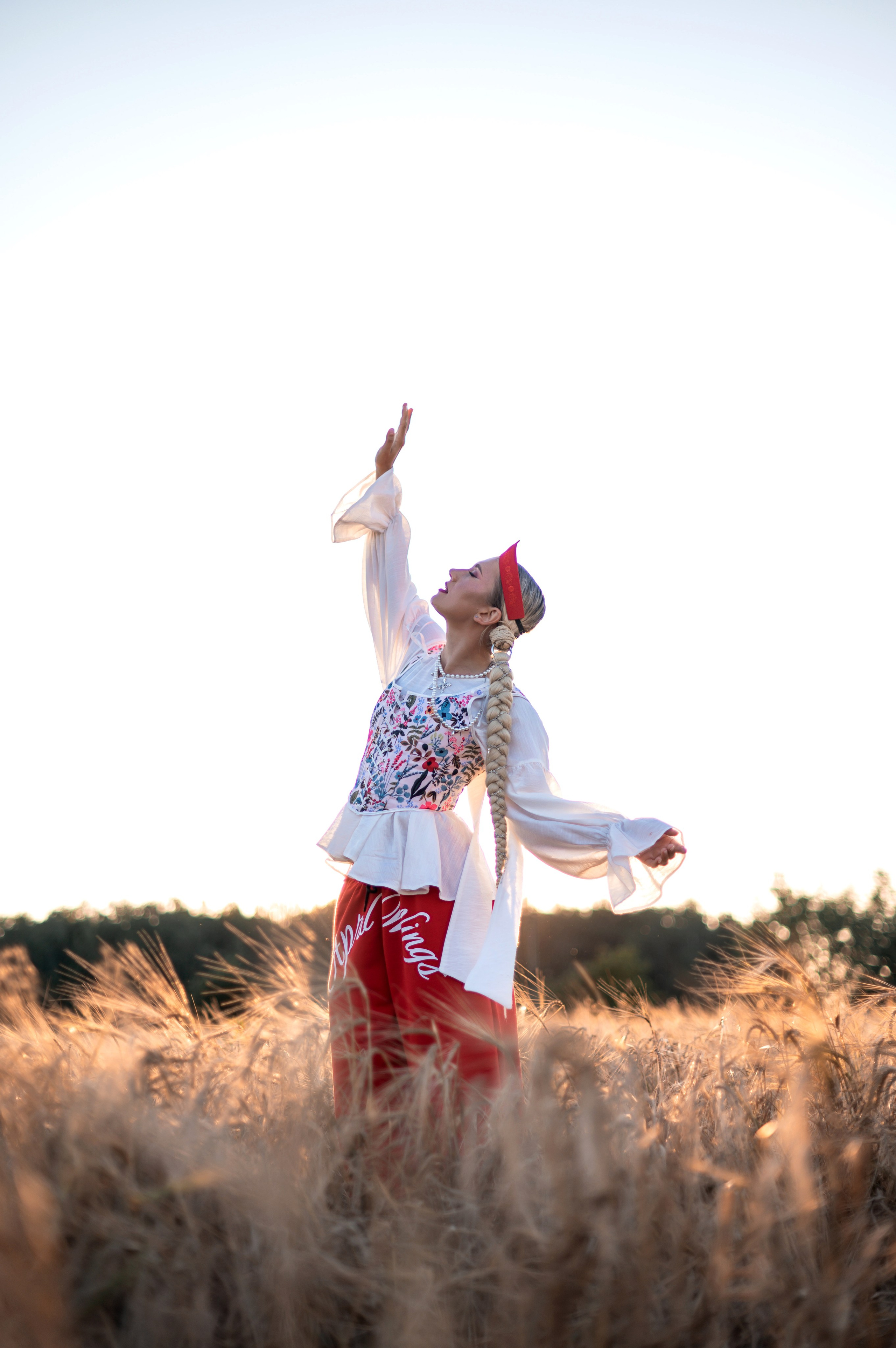 Катюша в&nbsp;поле)