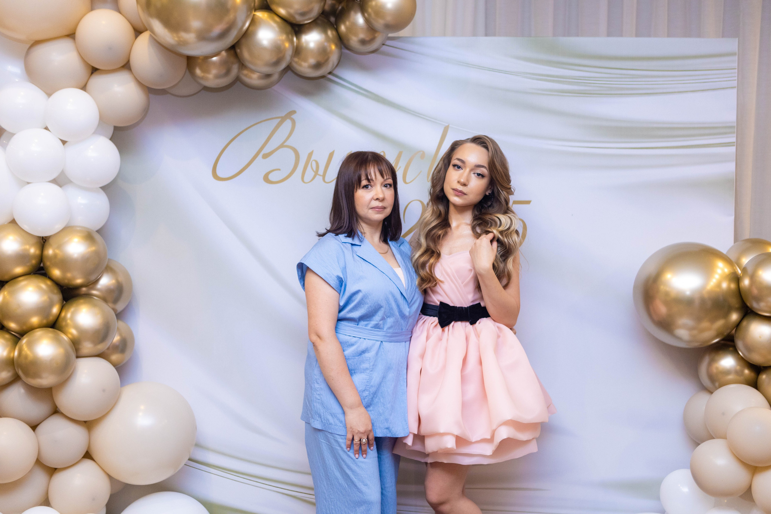 Выпускной 11а в Брудершафте 2025 г. Свадебный и предметный фотограф Ренат Каламперов