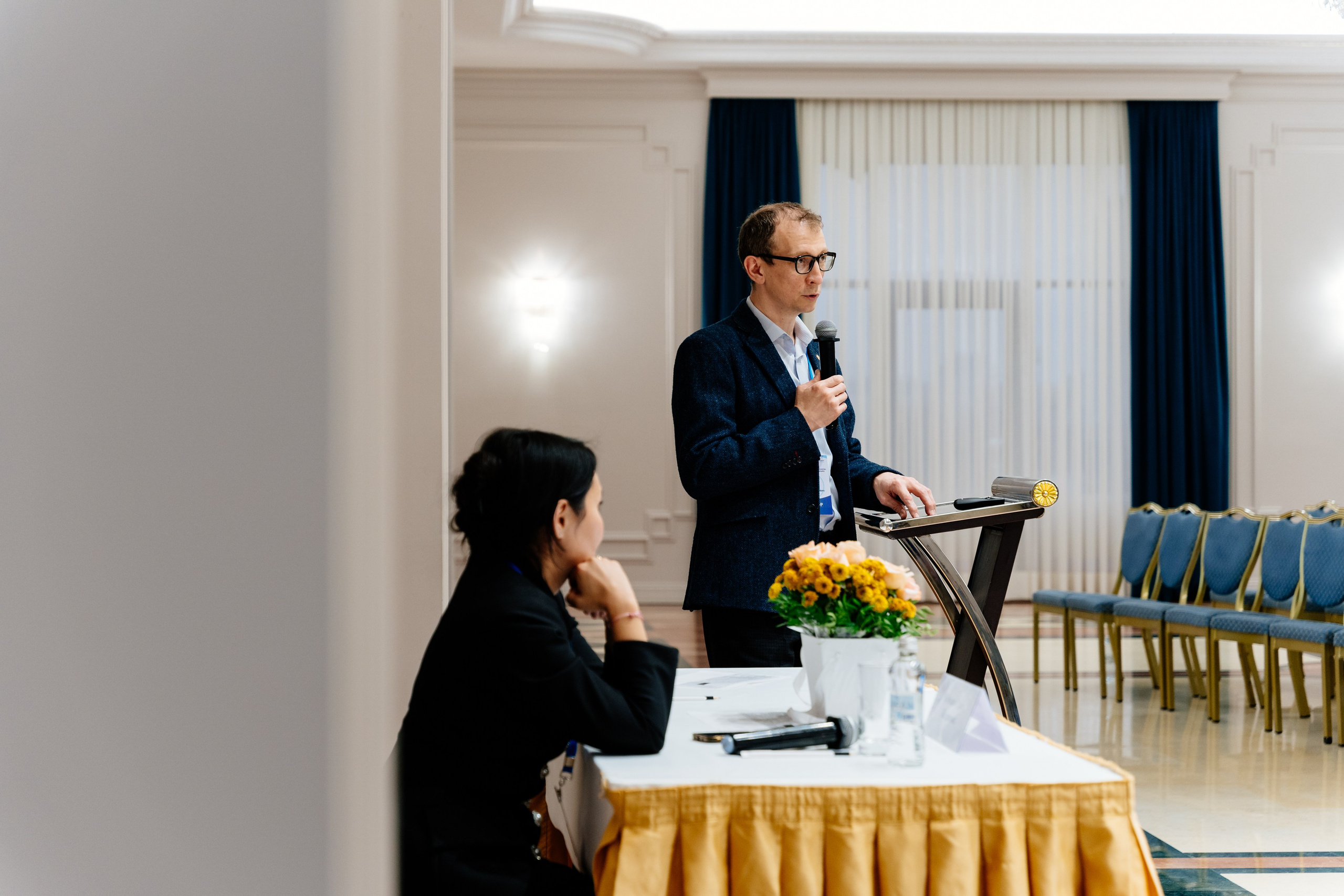 Медицинская конференция. Репортажный фотограф в Астане — Диана Калтаева, портретный фотограф