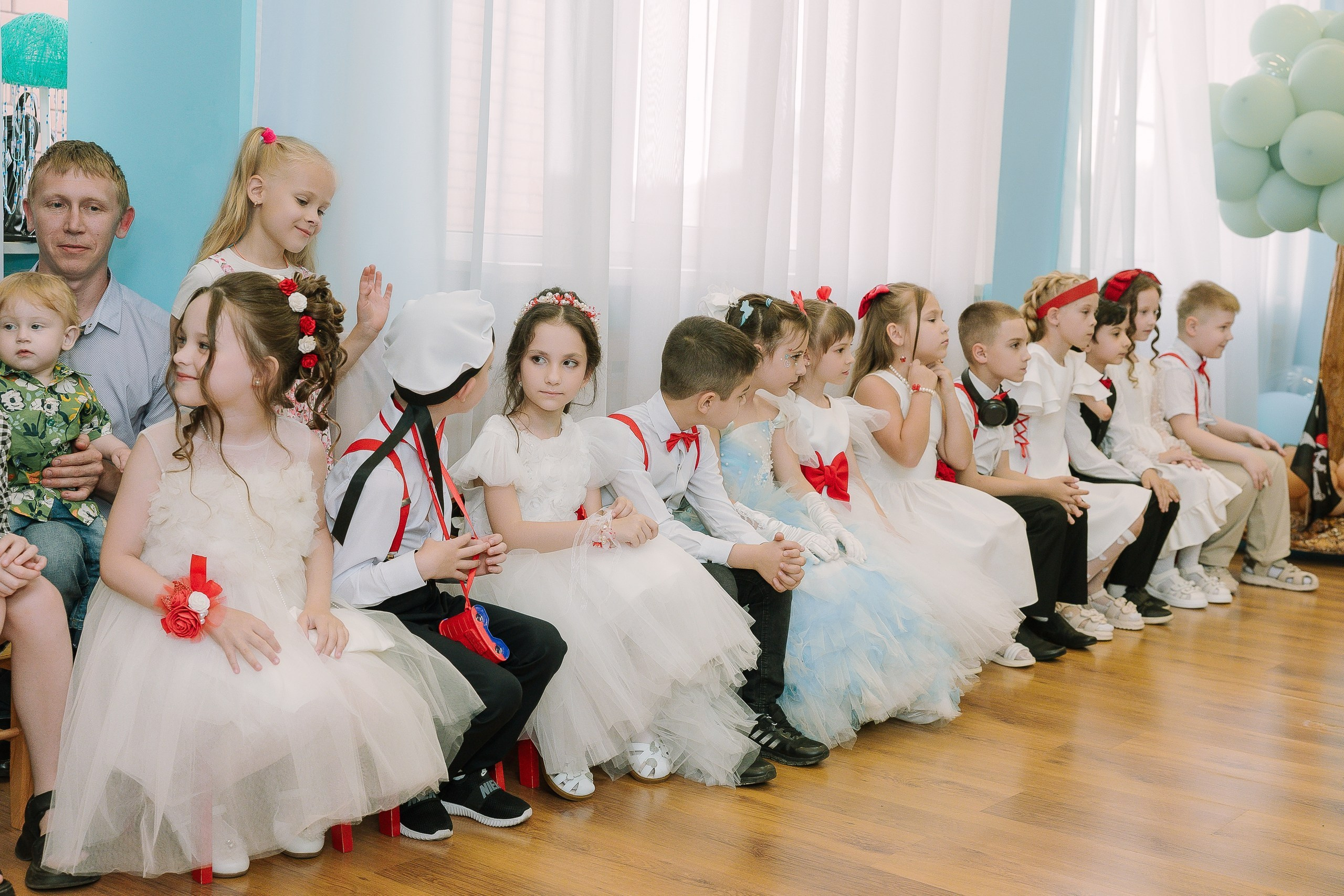 Выпускной 10 ДС. Выпускные альбомы Натальи Бутко: Новороссийск, Анапа, Геленджик