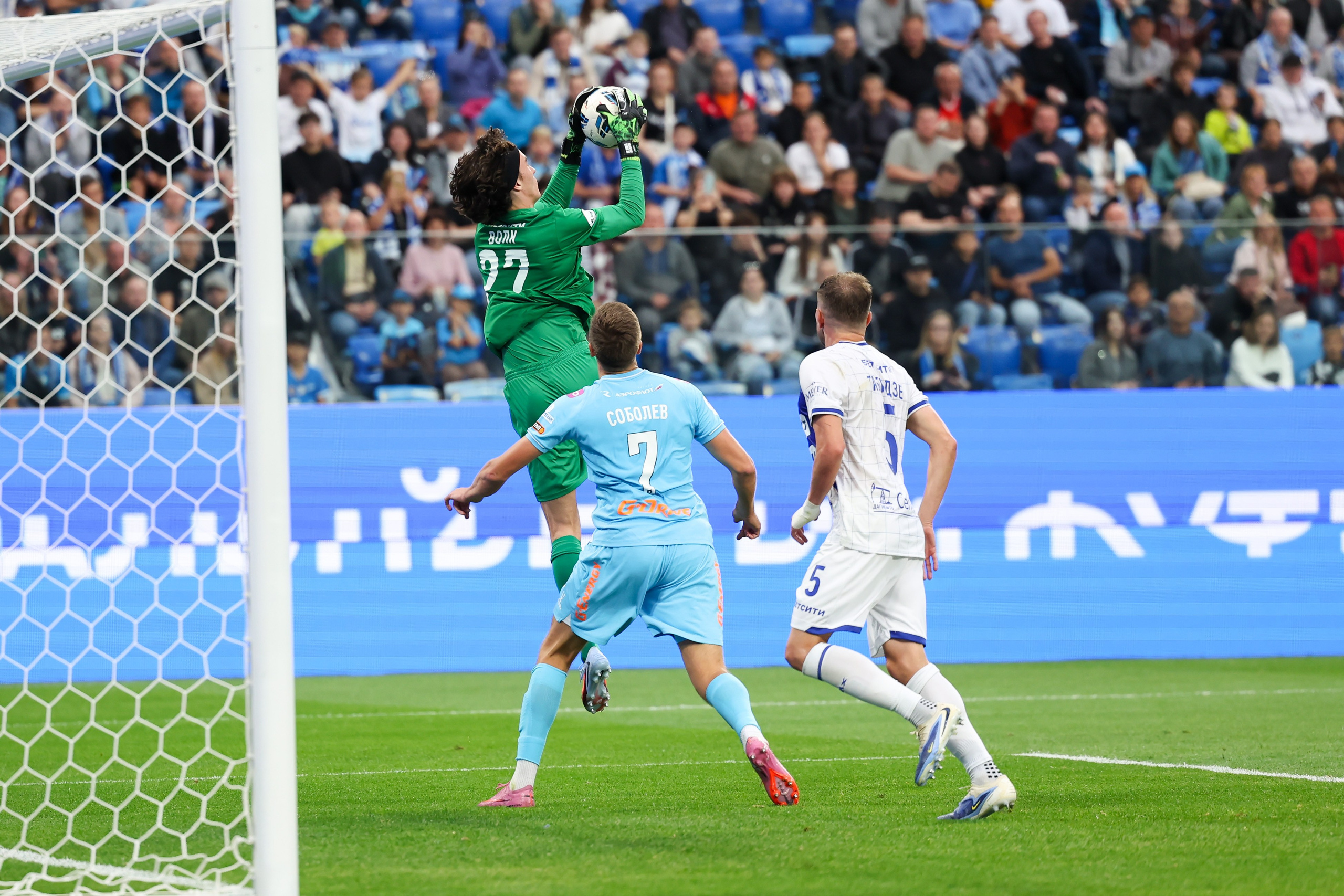 ФК «Зенит» — ФК «Динамо» Махачкала 23.08.2025. Спортивный и репортажный фотограф Антон Тереханов
