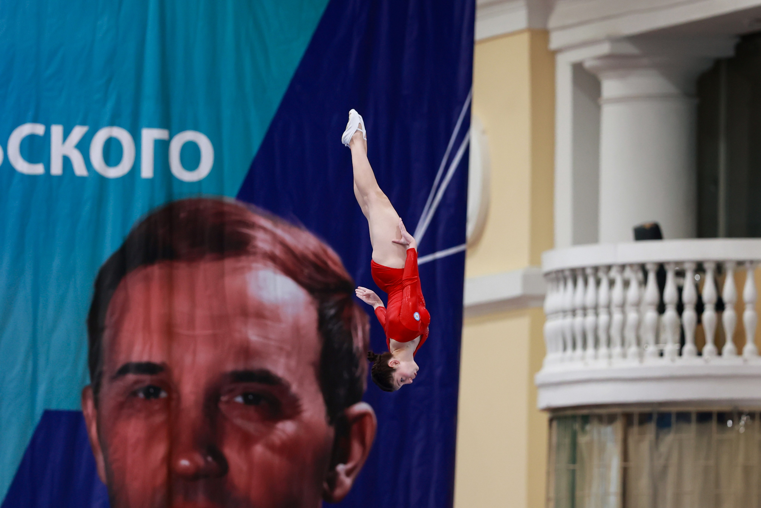 Командный чемпионат России по прыжкам на батуте 20-23.09.2024 года. Спортивный и репортажный фотограф Антон Тереханов