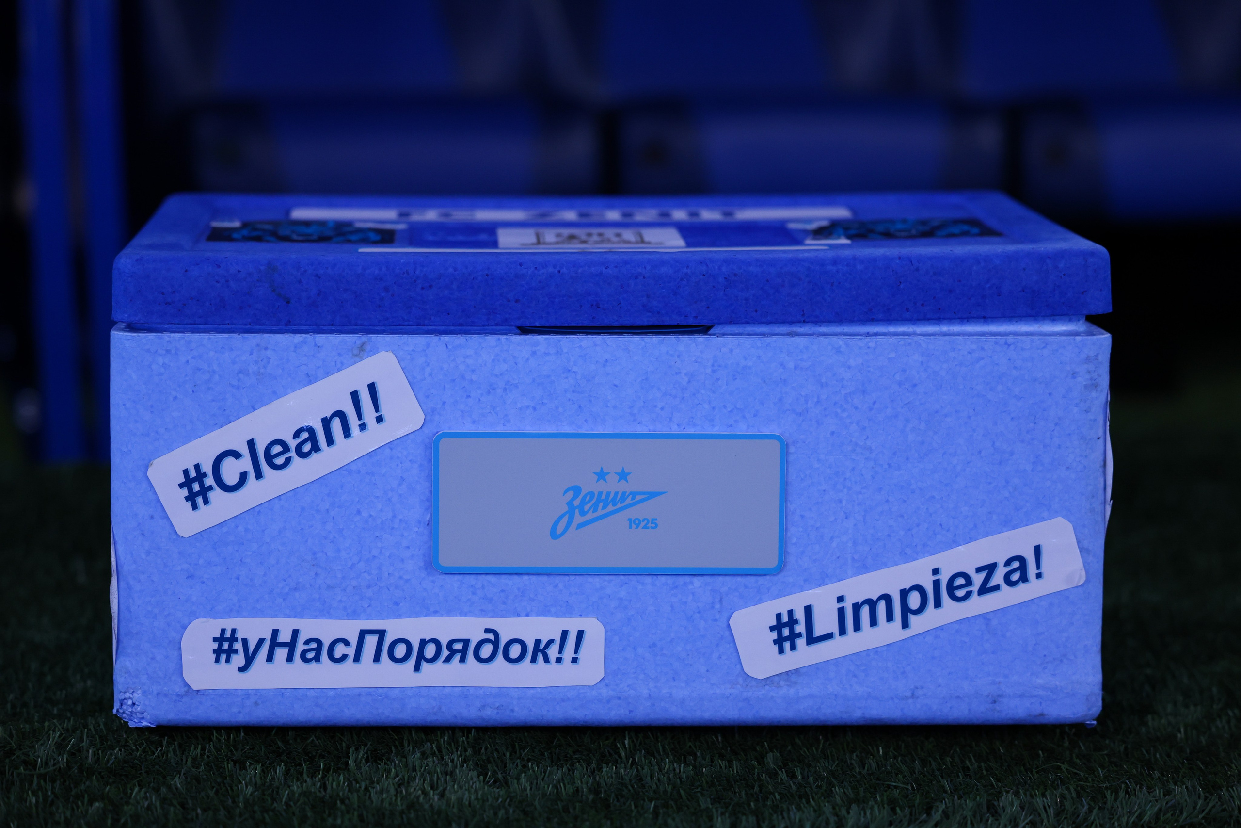 ФК «Зенит — ФК «Динамо» Москва 05.11.2025. Спортивный и репортажный фотограф Антон Тереханов