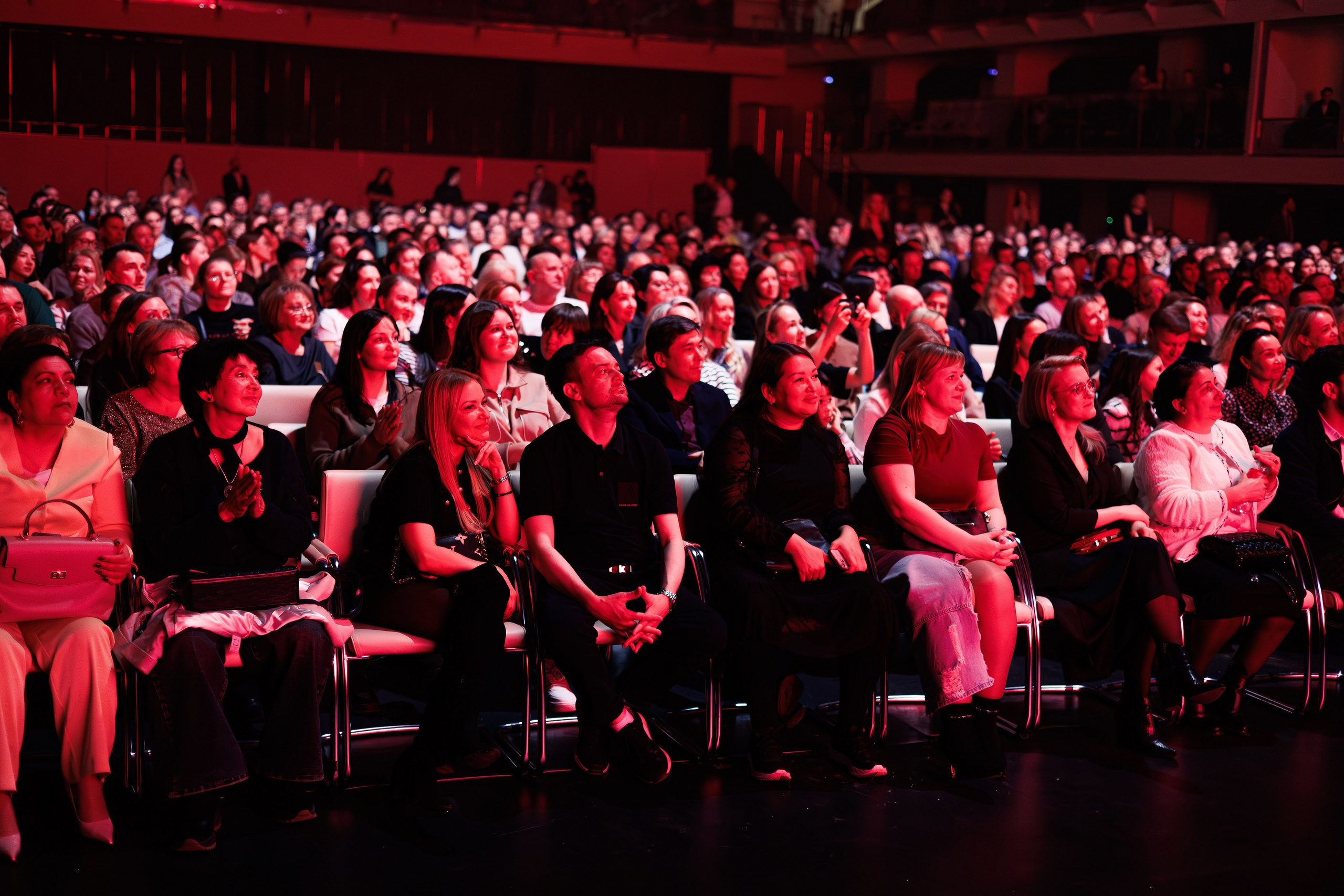 Концерт Emin'а в Уфе. Репортажный и свадебный фотограф в Уфе Павел Кожевников