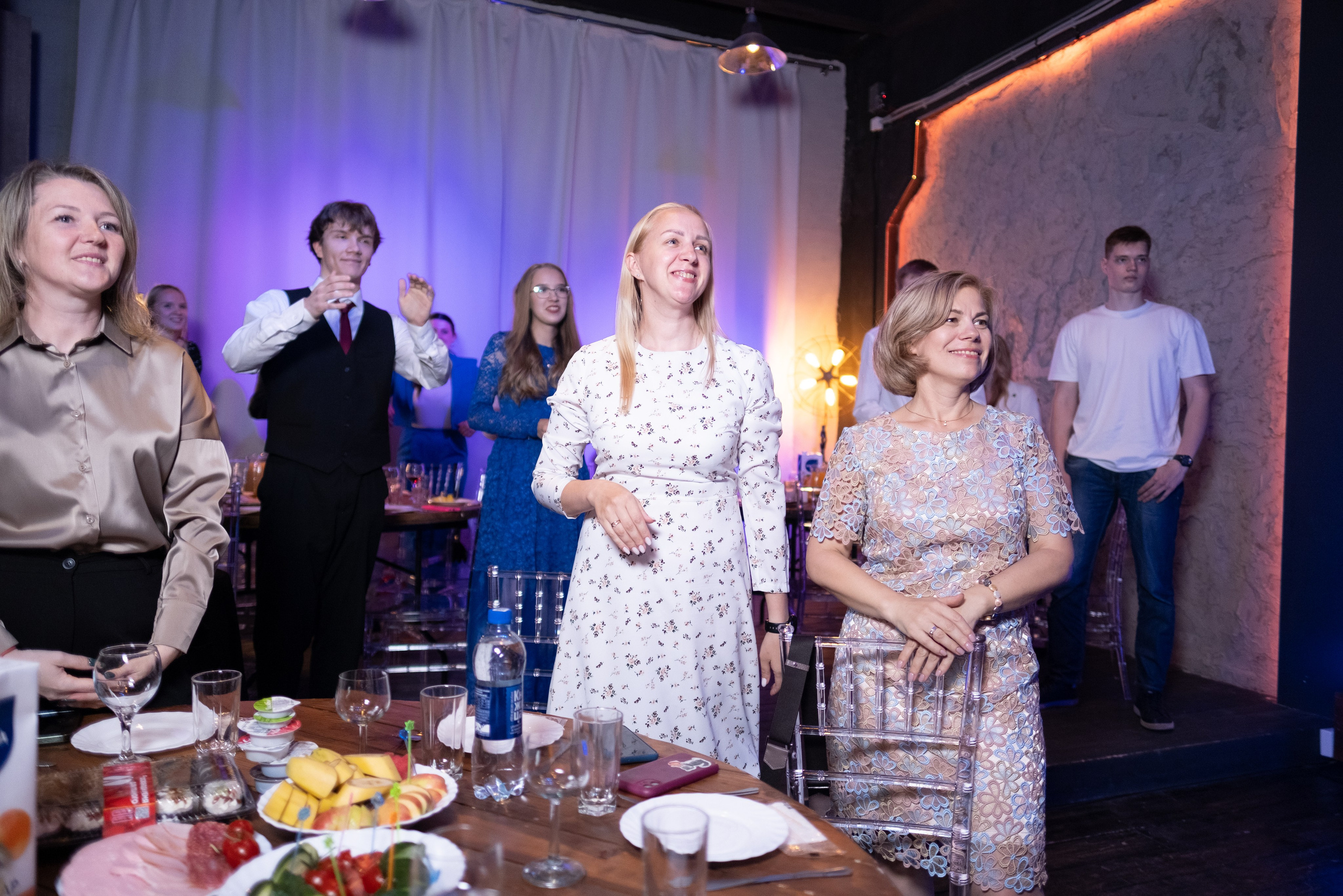 Выпускной 11 класс. Свадебный и репортажной фотограф Денис Ожигин в Краснодаре и Краснодарском крае