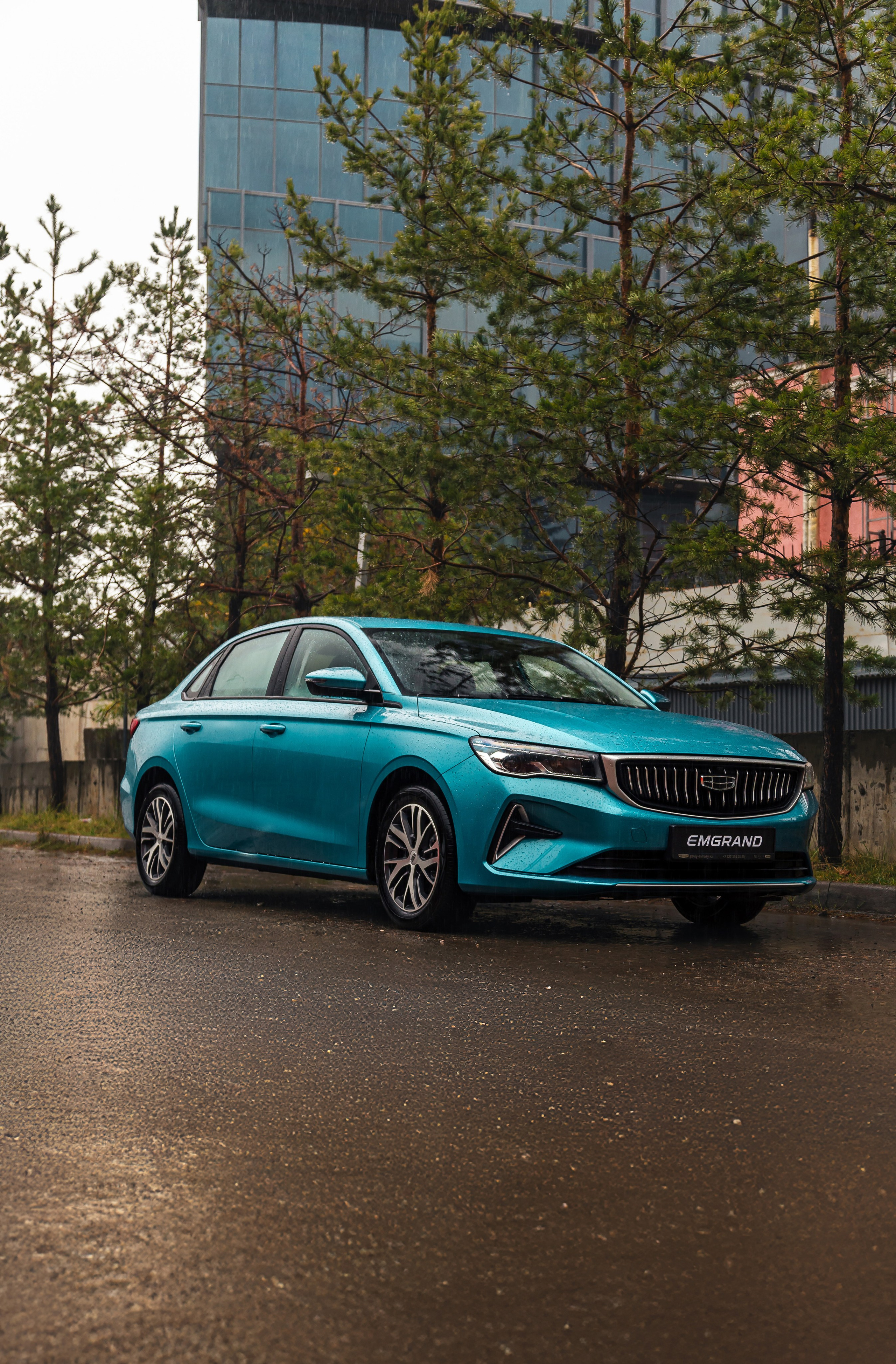 GEELY EMGRAND. Рекламный и портретный фотограф в Алматы — Серекпаев Танирхан