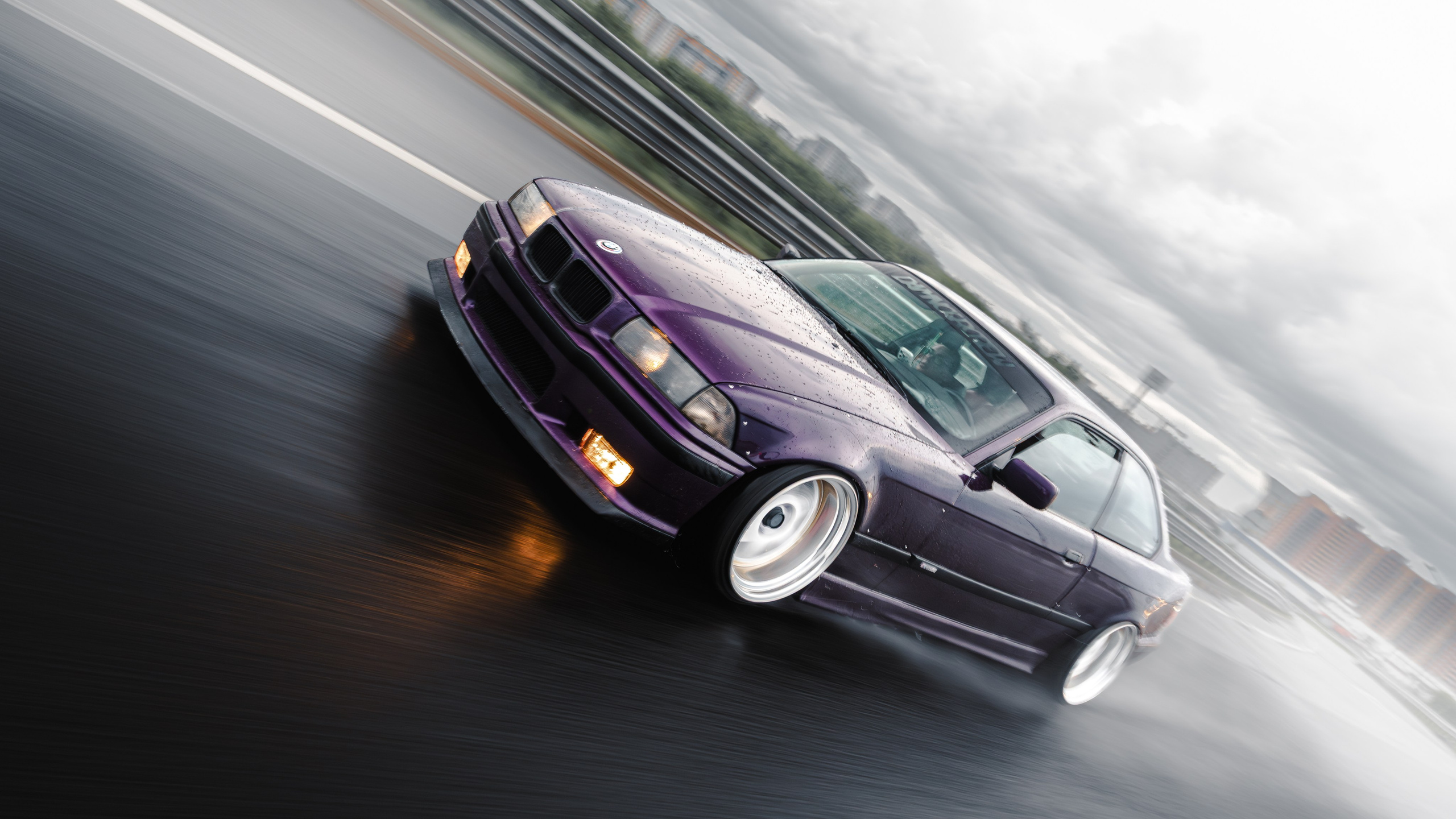 BMW E36. Valya Fleks