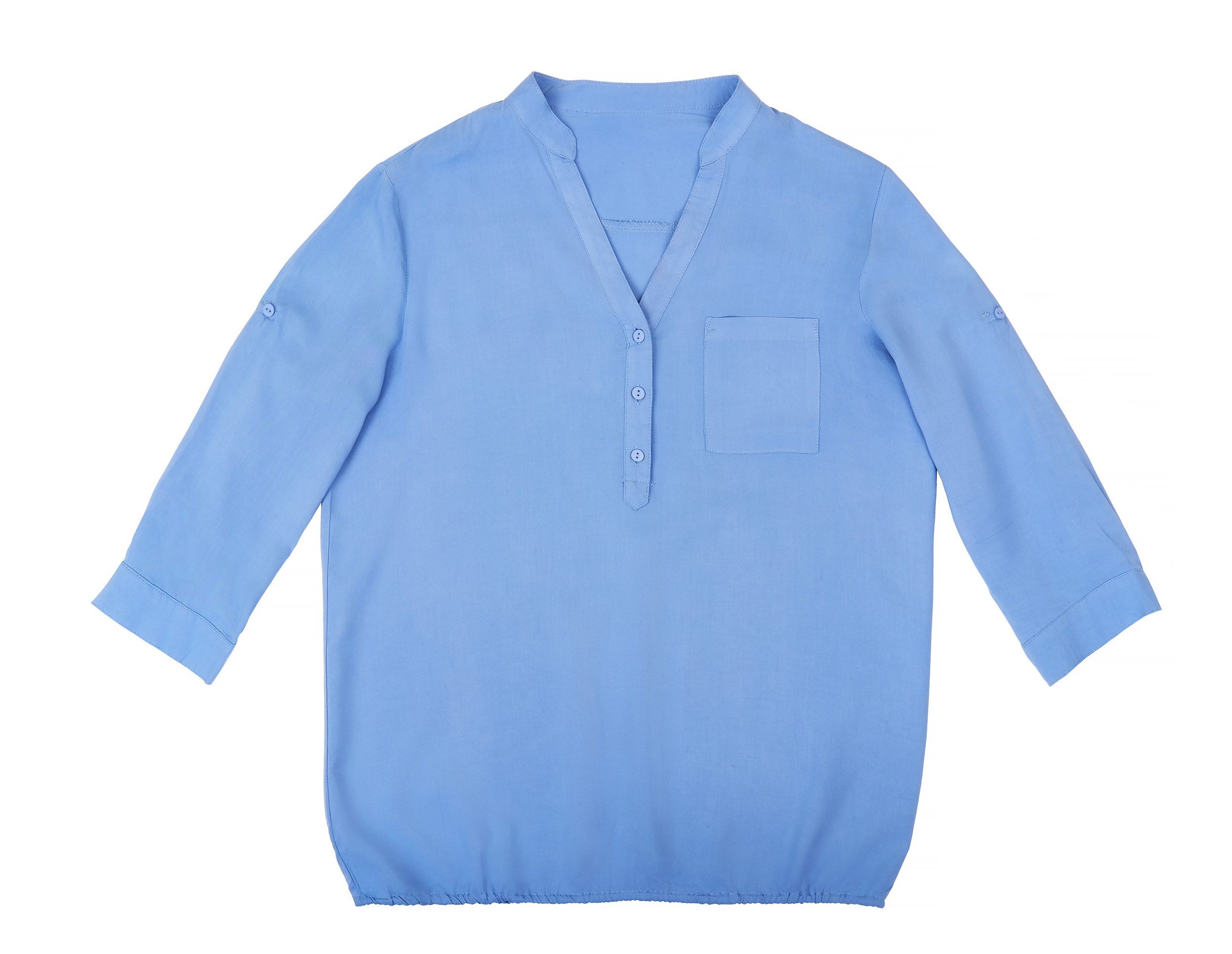 Предметная фотосъемка для маркетплейса голубой блузы в раскладку в Москве фотографом Ольгой Гурьяновой.