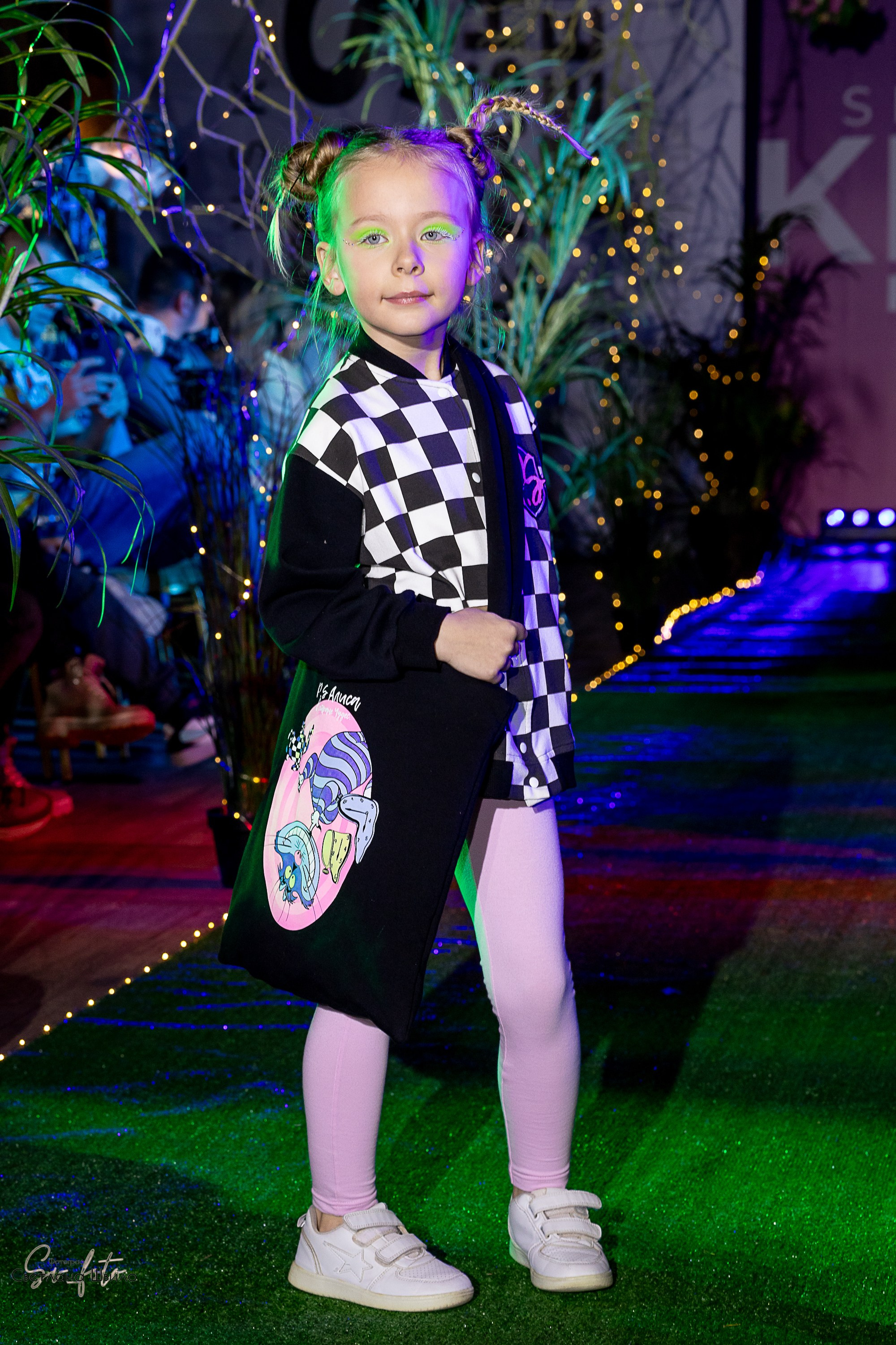 Smolensk Fashion Week_показы_ДЕНЬ 3_ФИНАЛ_Алиса в стране чудес. Главная