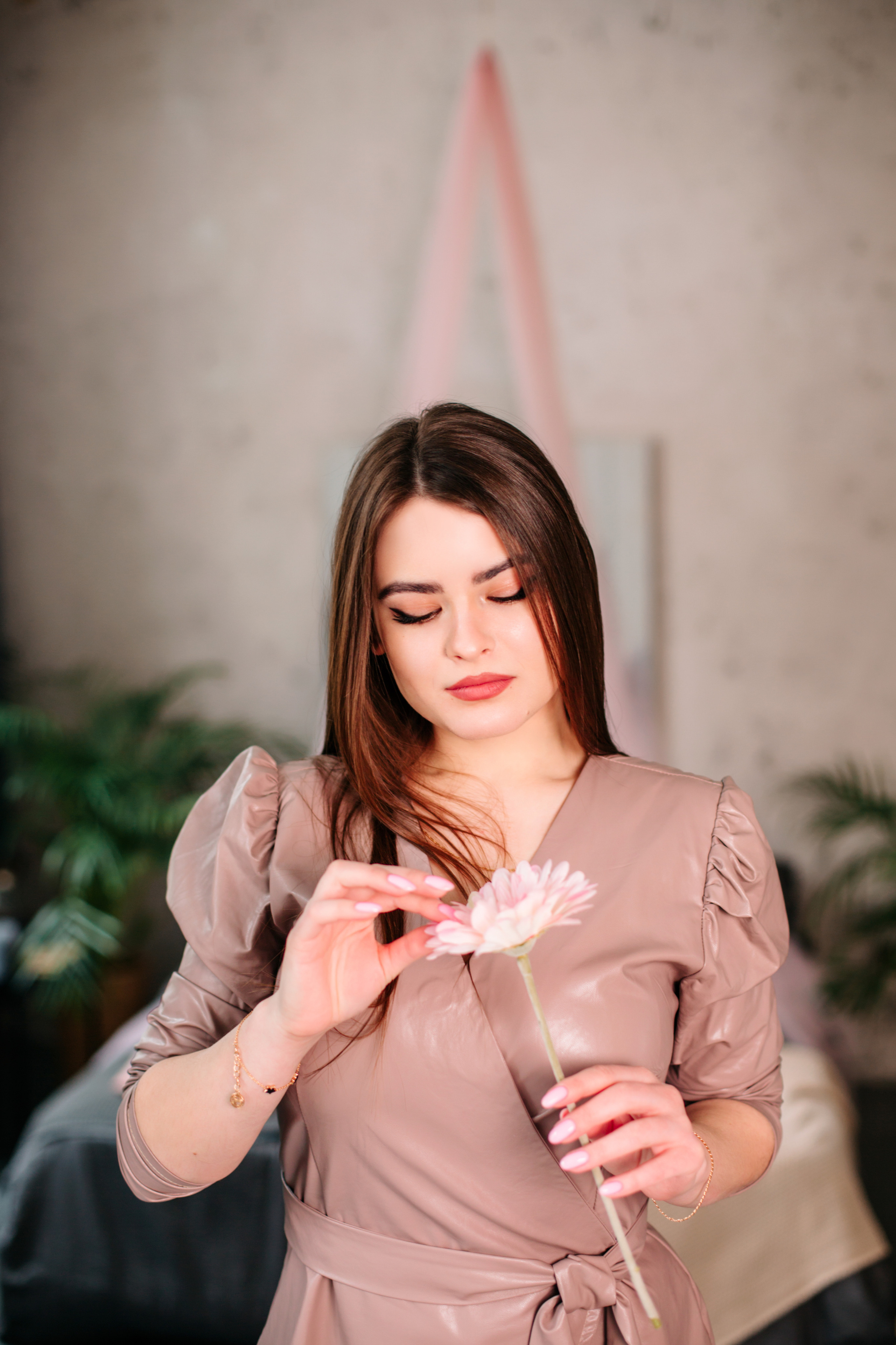 Ирочка (весенняя фотосессия). Семейный и свадебный фотограф в Воронеже Майя Добровольская