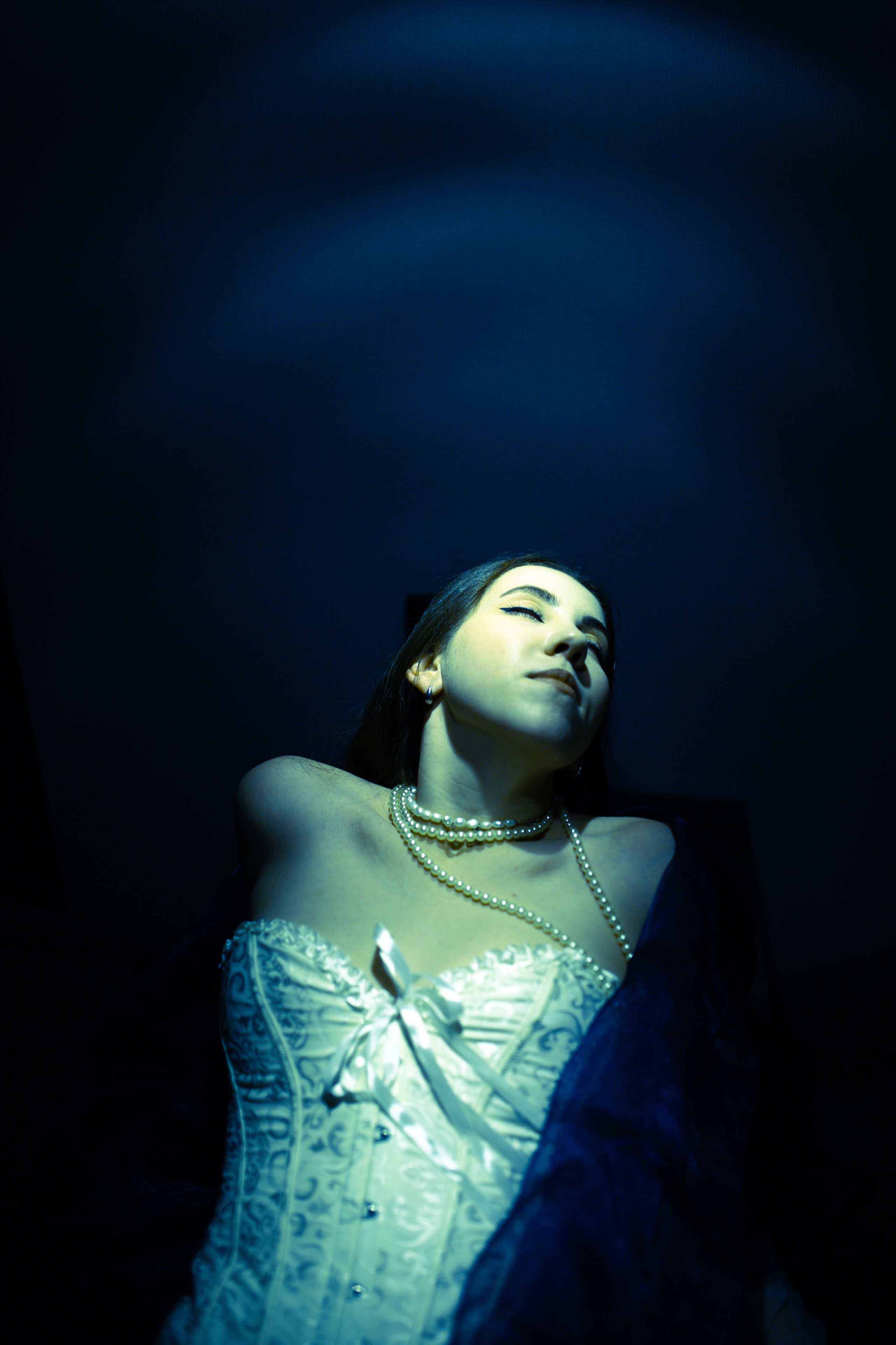 Танцуй. Сюрреализм. Чувственность. Арт-фотограф Крис Л. в Тобольске: портрет, семейные, свадьбы