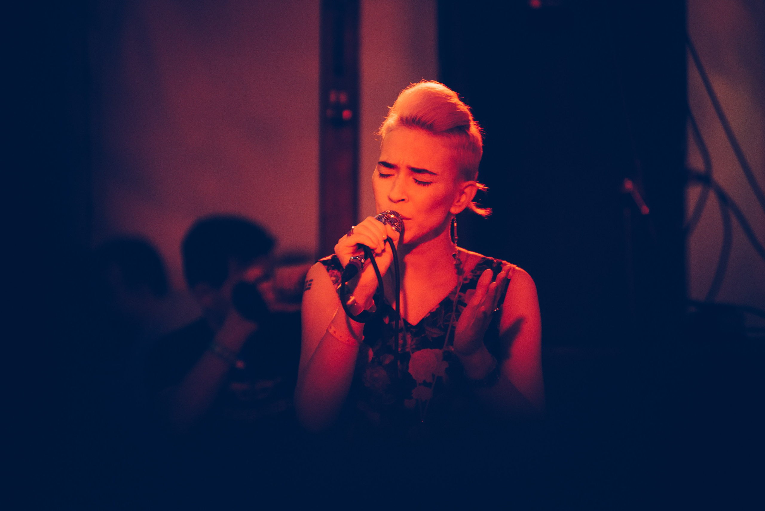 Концерт Варвары Визбор. Фотограф Елена Снегирева. Семейный фотограф в Москве Елена Снегирева