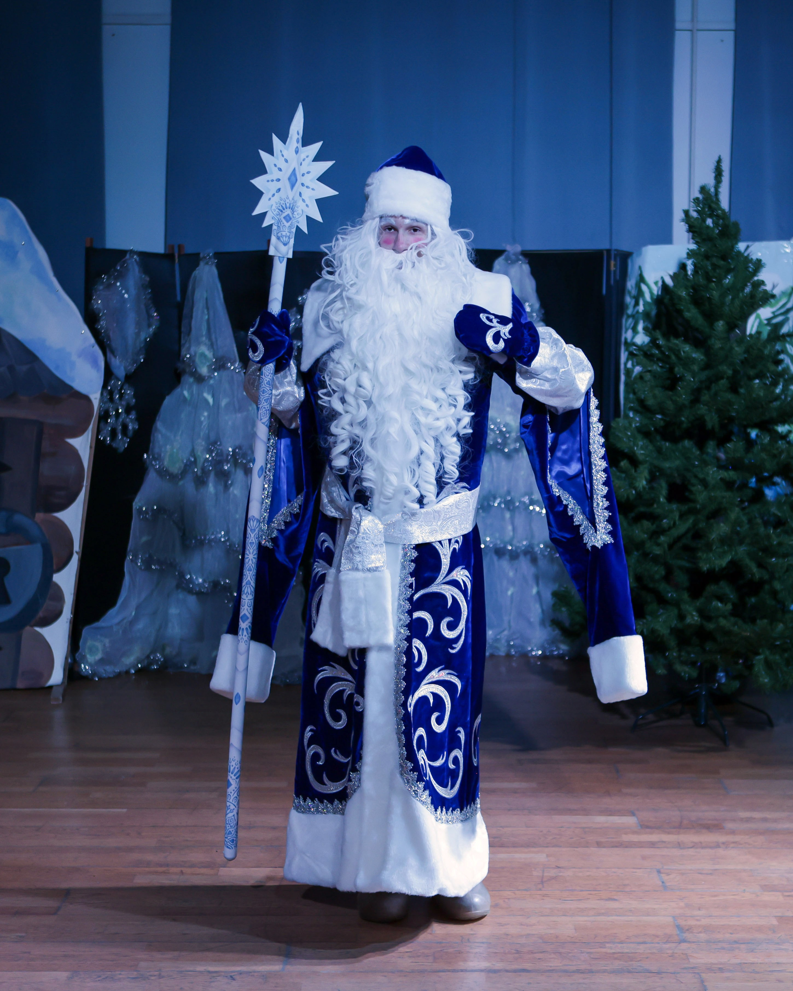 Новогодняя скачзка центр детского творчесва Подольск. Выпускные альбомы и школьный фотограф в Подольске, Троицке, Щербинке, Москве и Московской области