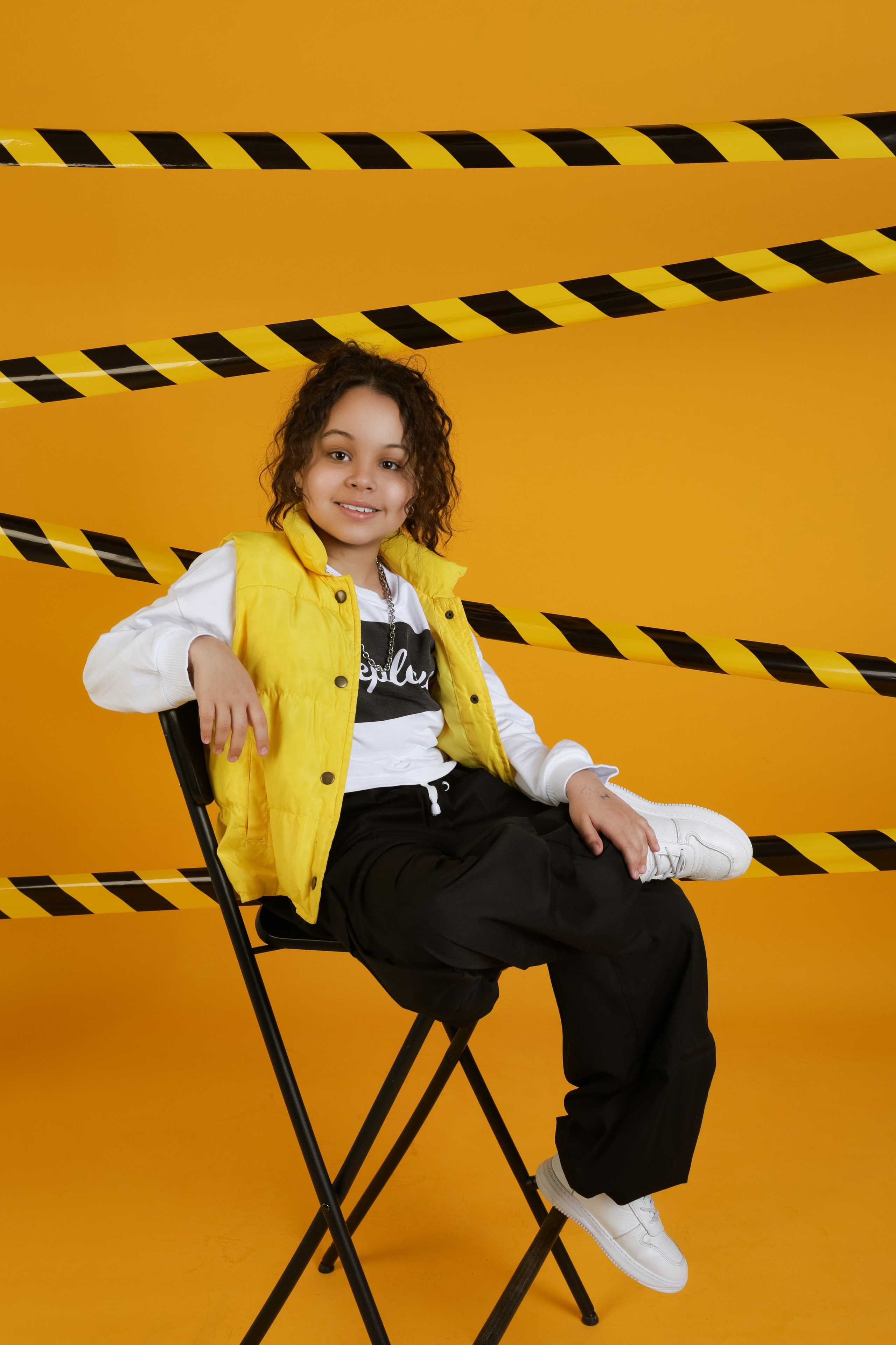 Проект на желтом фоне. АНАСТАСИЯ КУЗНЕЦОВА | ФОТОГРАФ ЧЕБОКСАРЫ