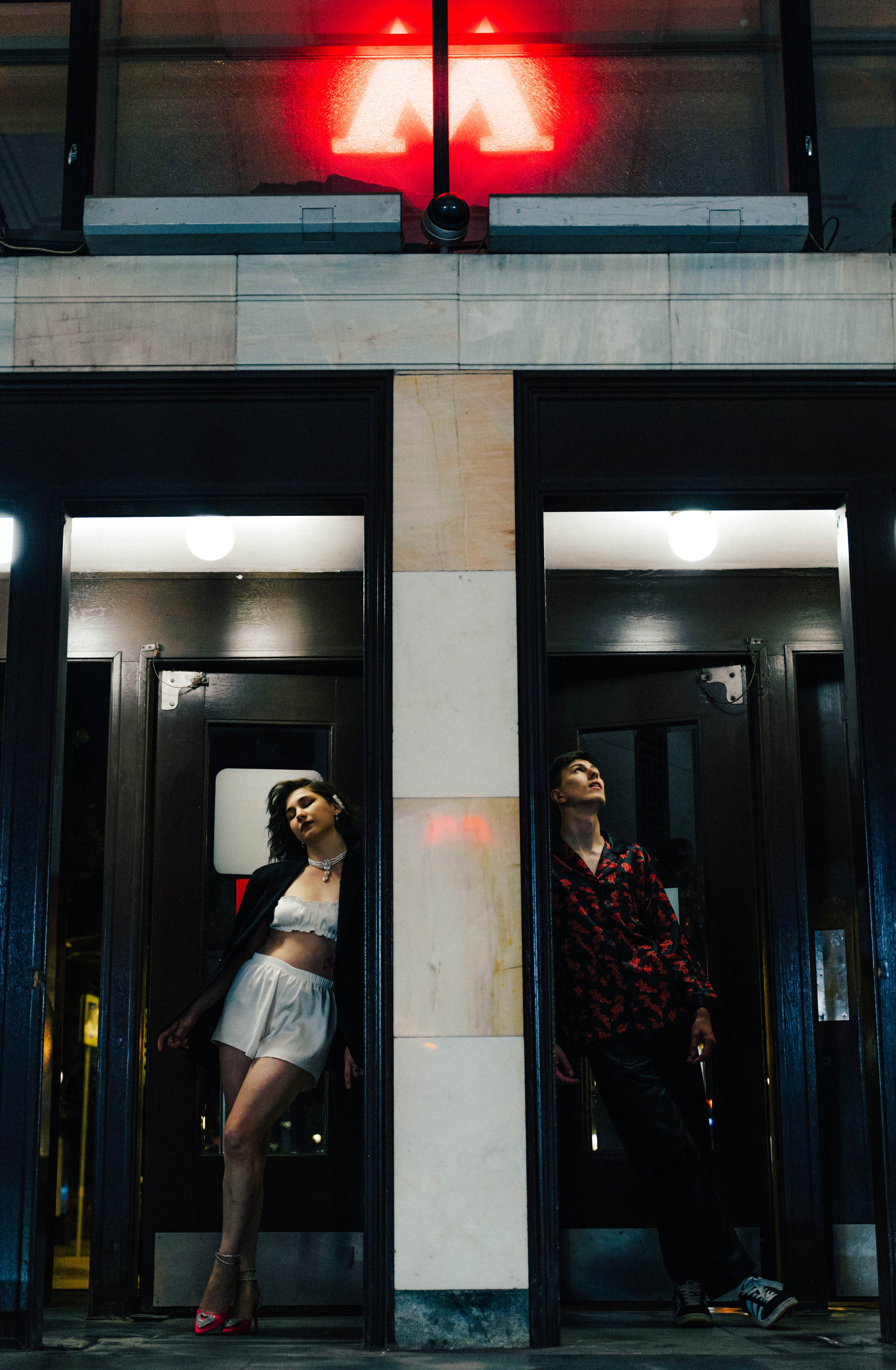 Ночь в метро. Портретный фотограф в Москве Эмиль Халиков