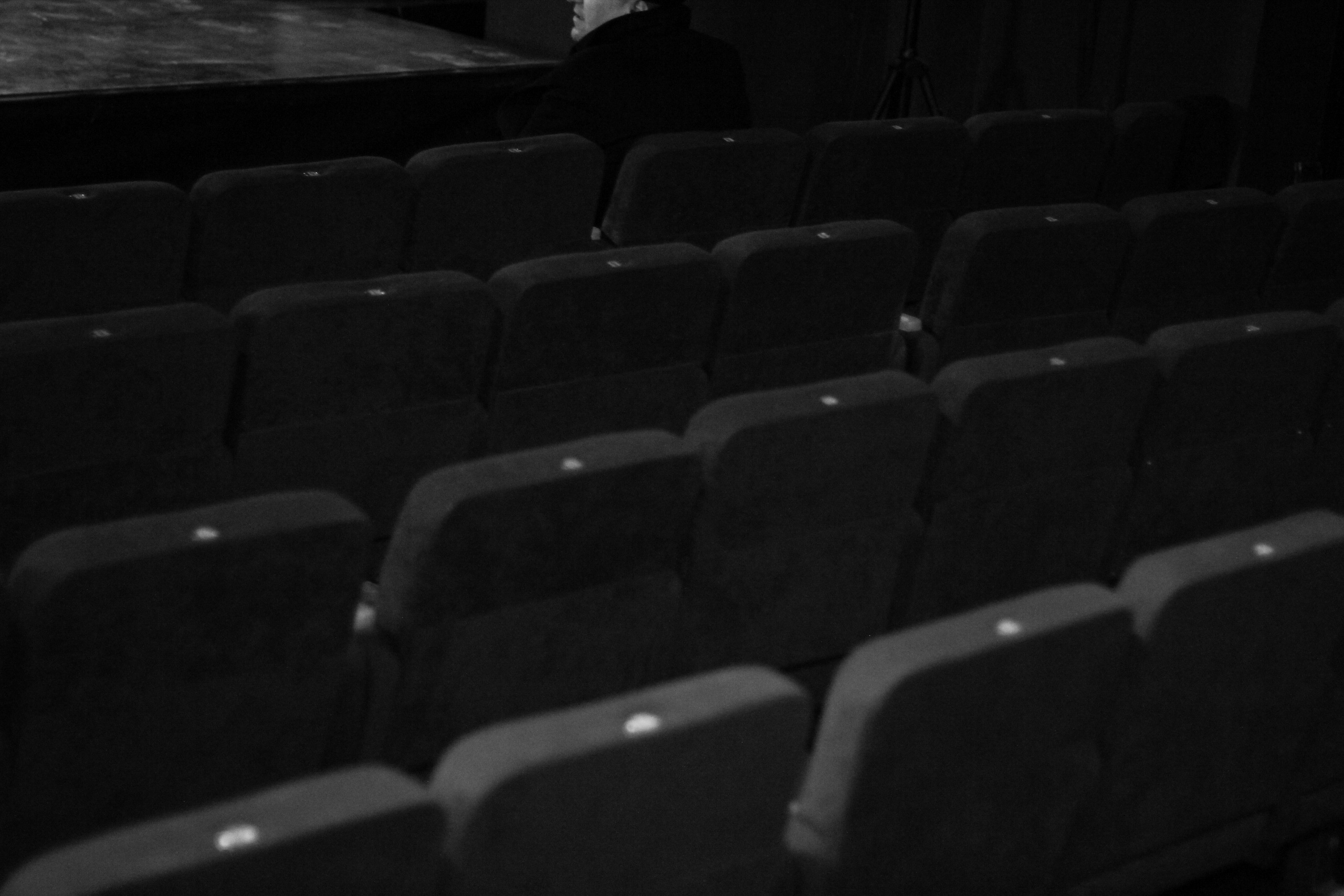 Репортаж спектакль. Портретный фотограф DanilNabody