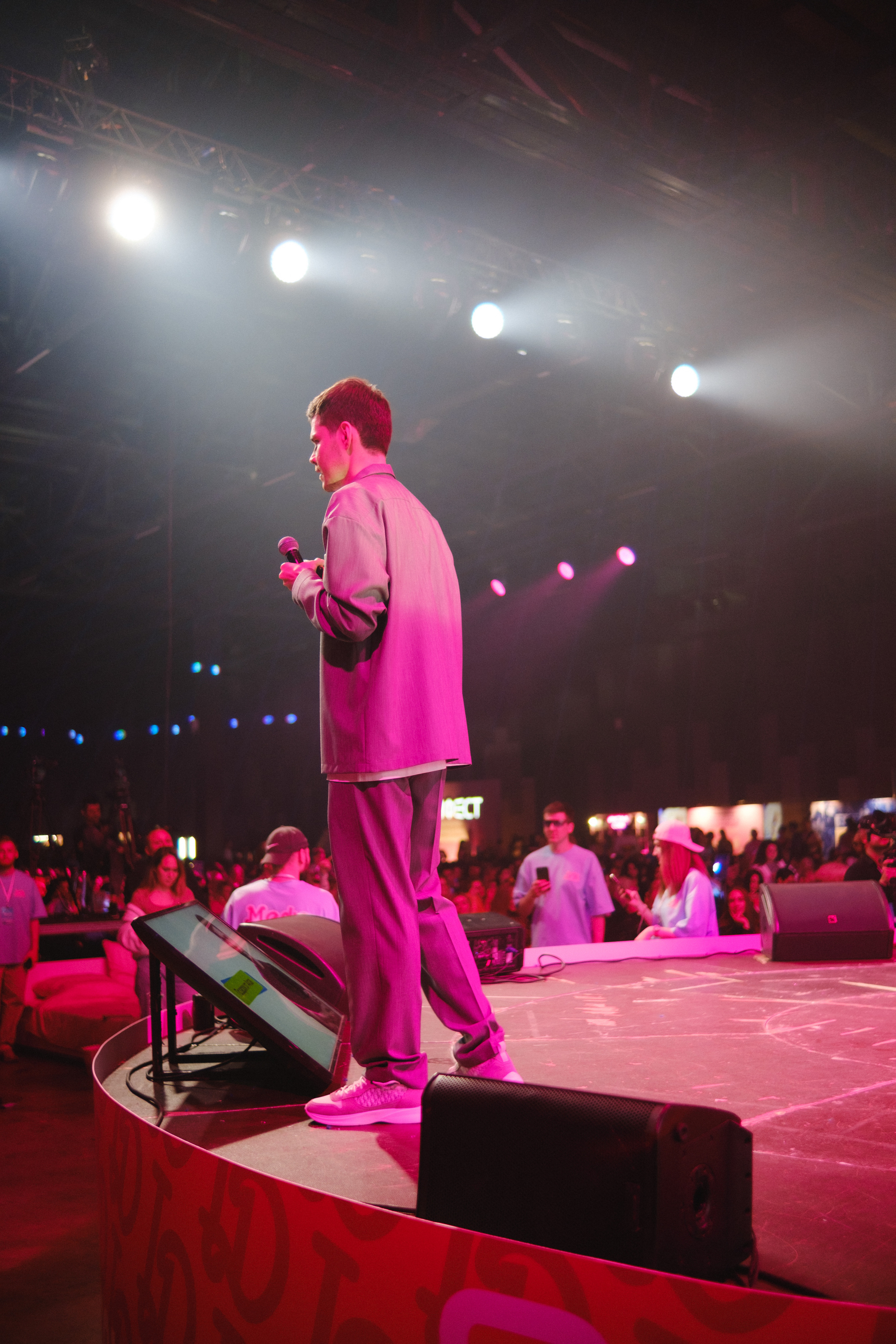 INSTADIUM 4. Фотограф Москва, Дима Пеллер