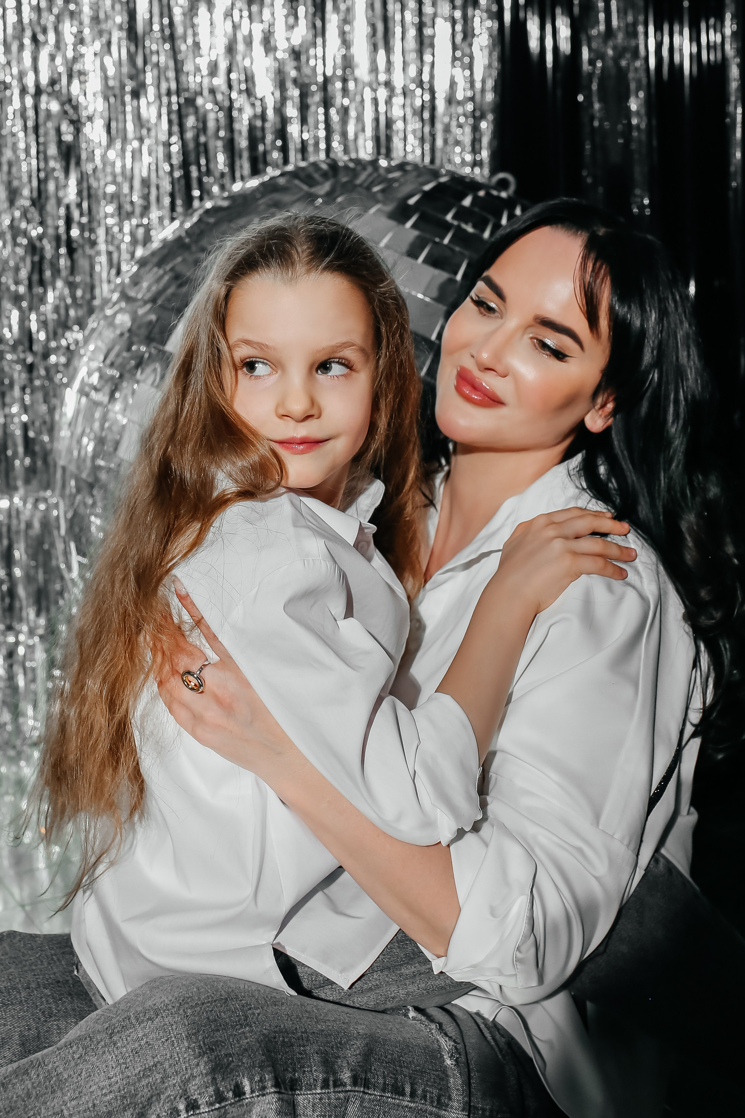 Оля и Анюта