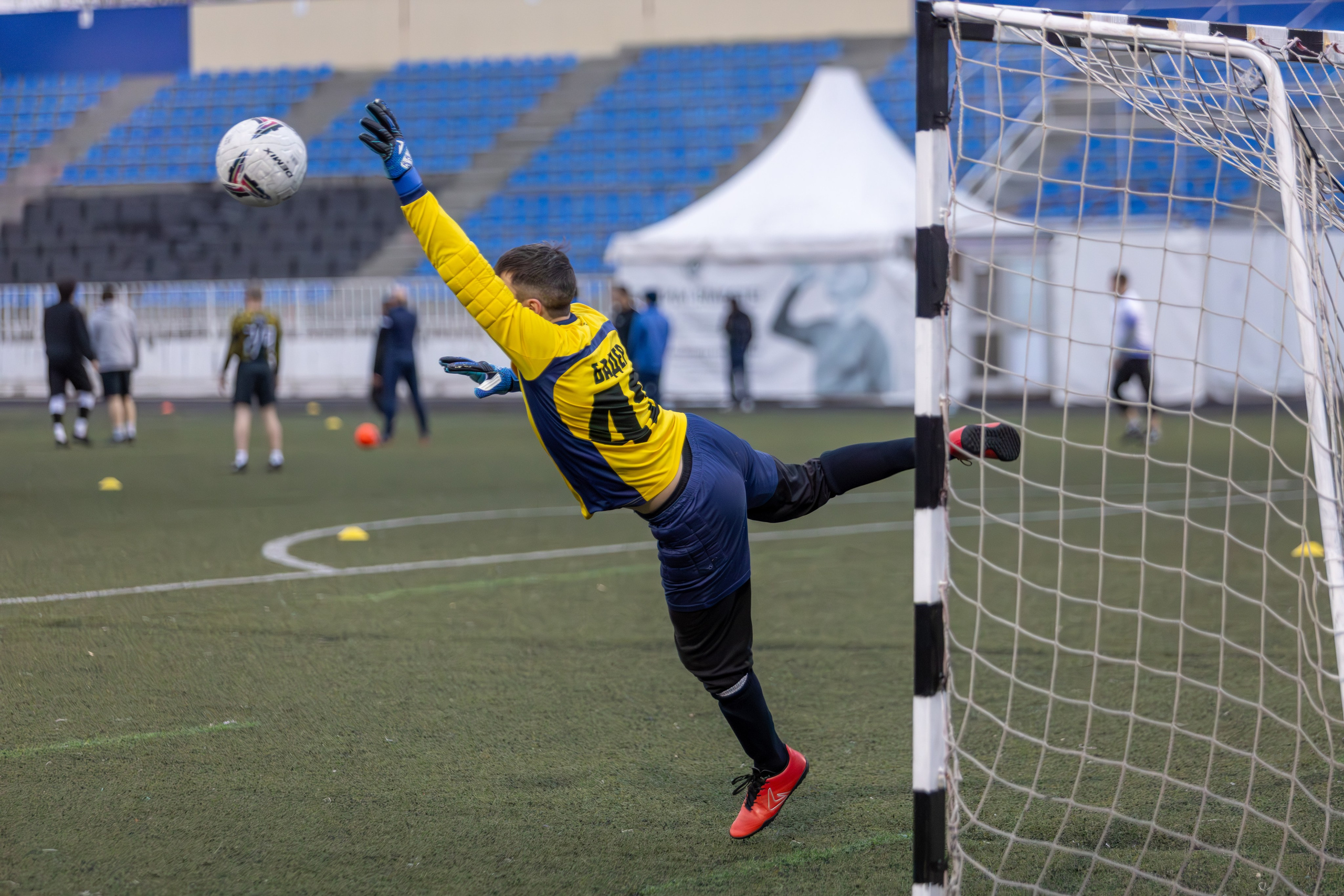 Ночная Футбольная Лига. ПЗСП — S22. 23.04.2026. Репортажный и спортивный фотограф в г. Пермь Зильберг Павел