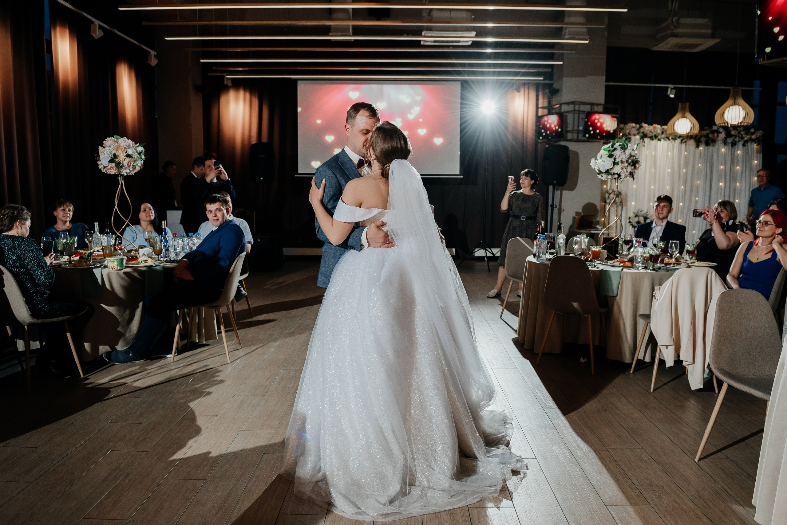 Свадебный фотограф в Екатеринбурге. Свадебная фотосъемка. Свадебный фотограф в Екатеринбурге