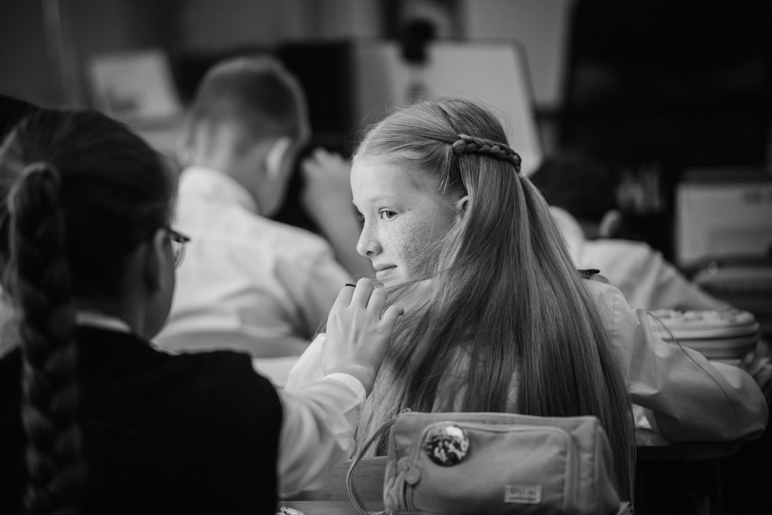 Юля, День в школе. Выпускные альбомы, школьные фотосессии в городе Новороссийске