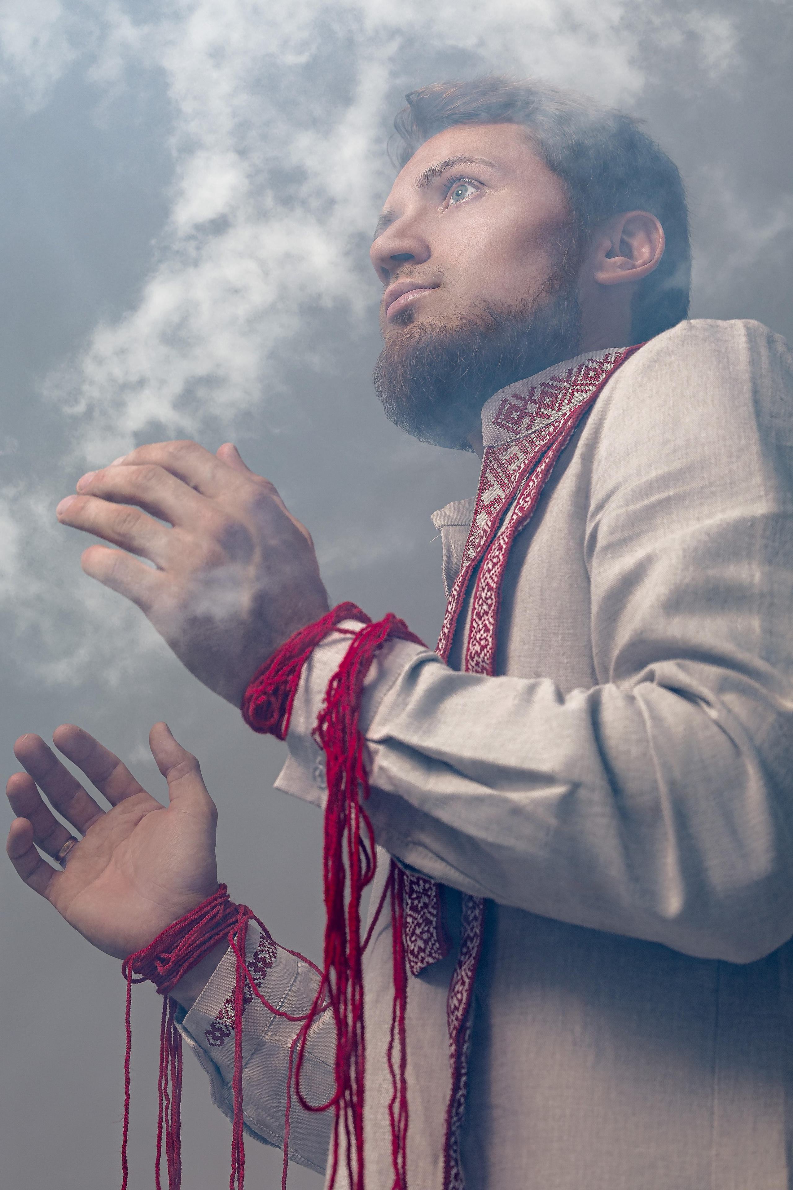 Портрет в славянском стиле