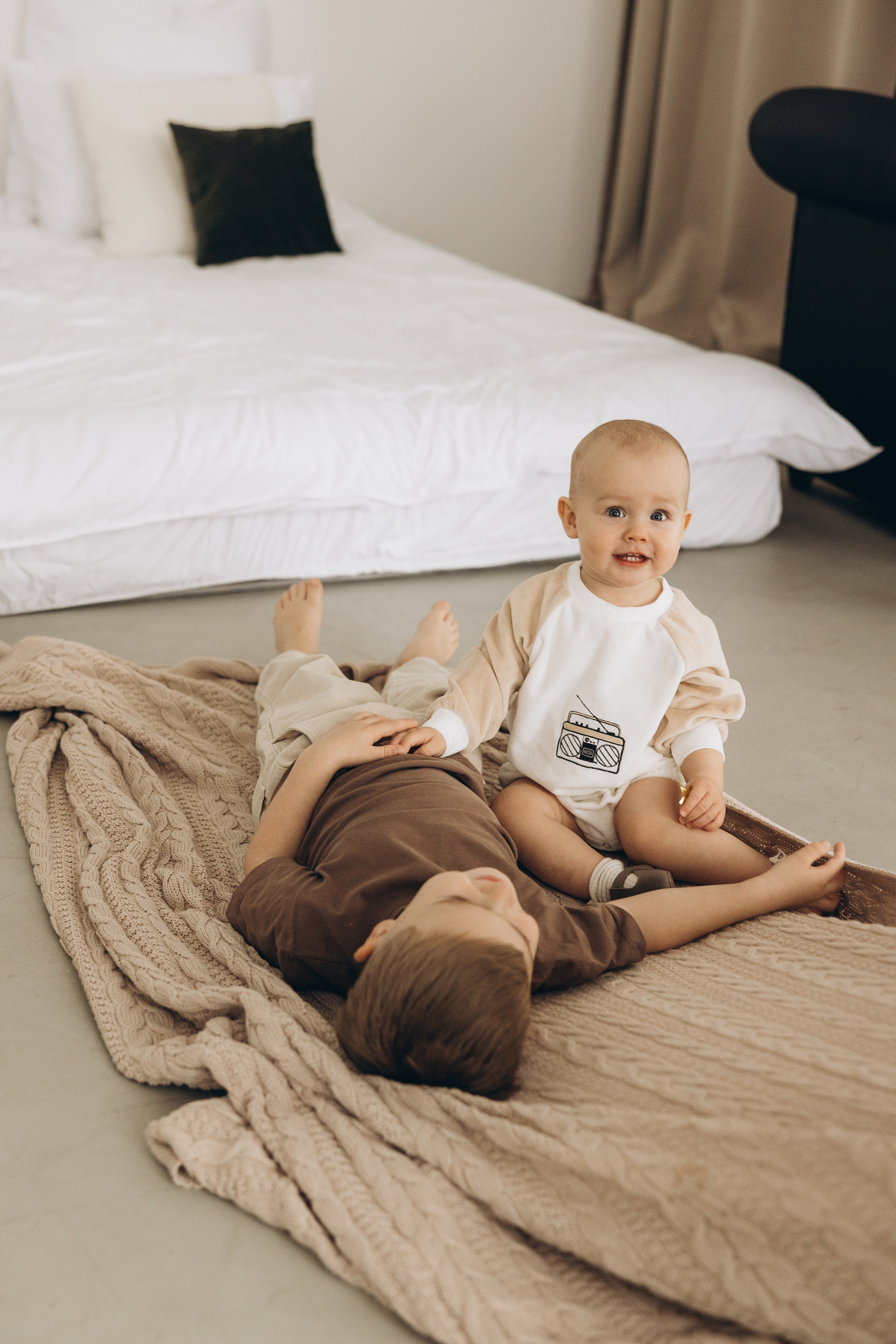 Дарья, Кирилл, Давид и Богдан. Семейный фотограф в Москве Виктория Ястребинская