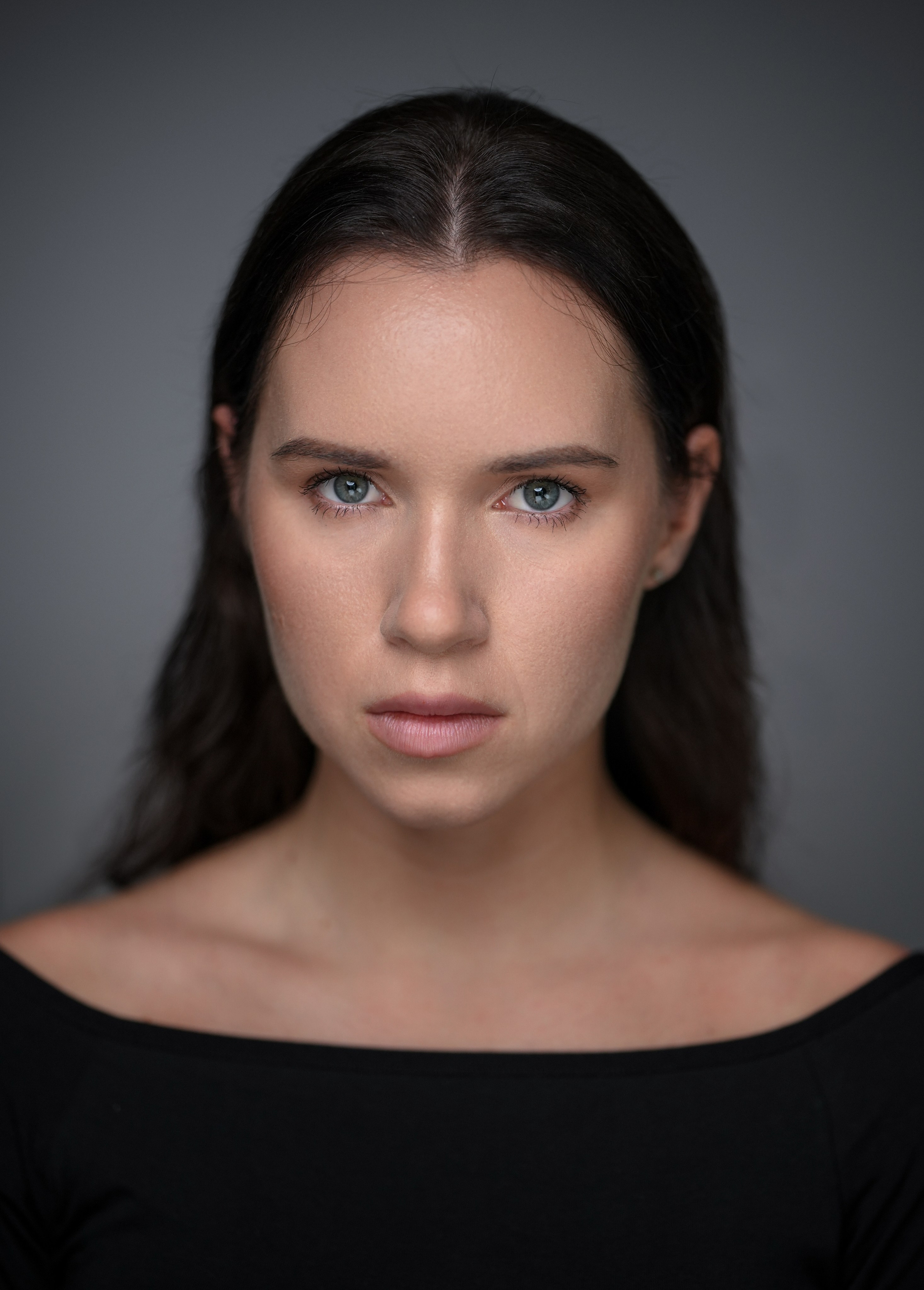 Актриса Александра Кушнарёва. Портретная съемка в Москве, студийный фотограф Игорь Фомин