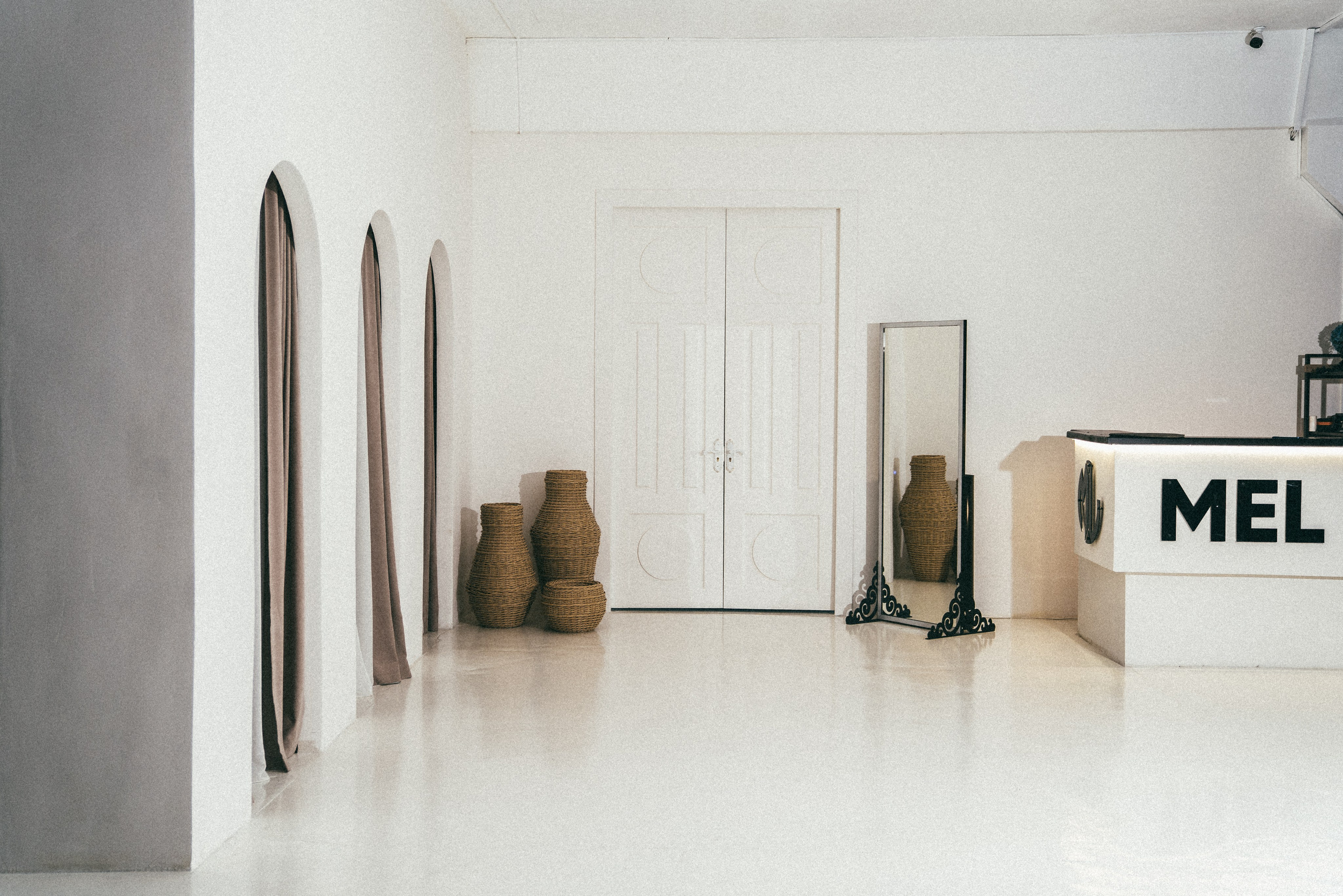 Зона ожидания. Фотостудия MEL Новороссийск | Подкаст-студия