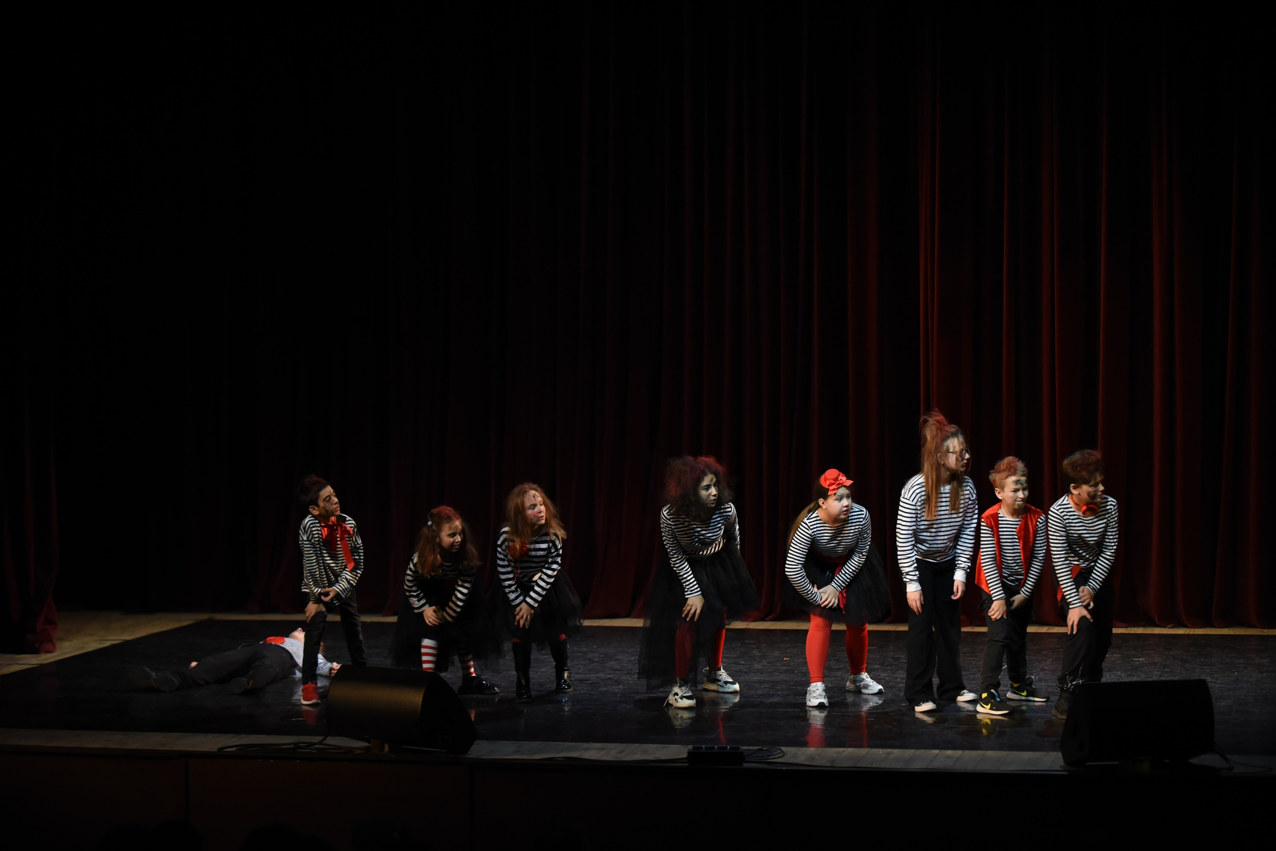 17 ноября, 1 блок, г. Москва. Золотое яблочко