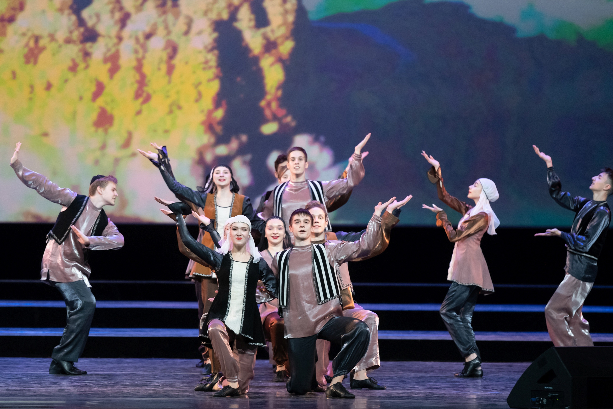 2 февраля, концерт Таланты России, Кремлевский Дворец. Золотое яблочко