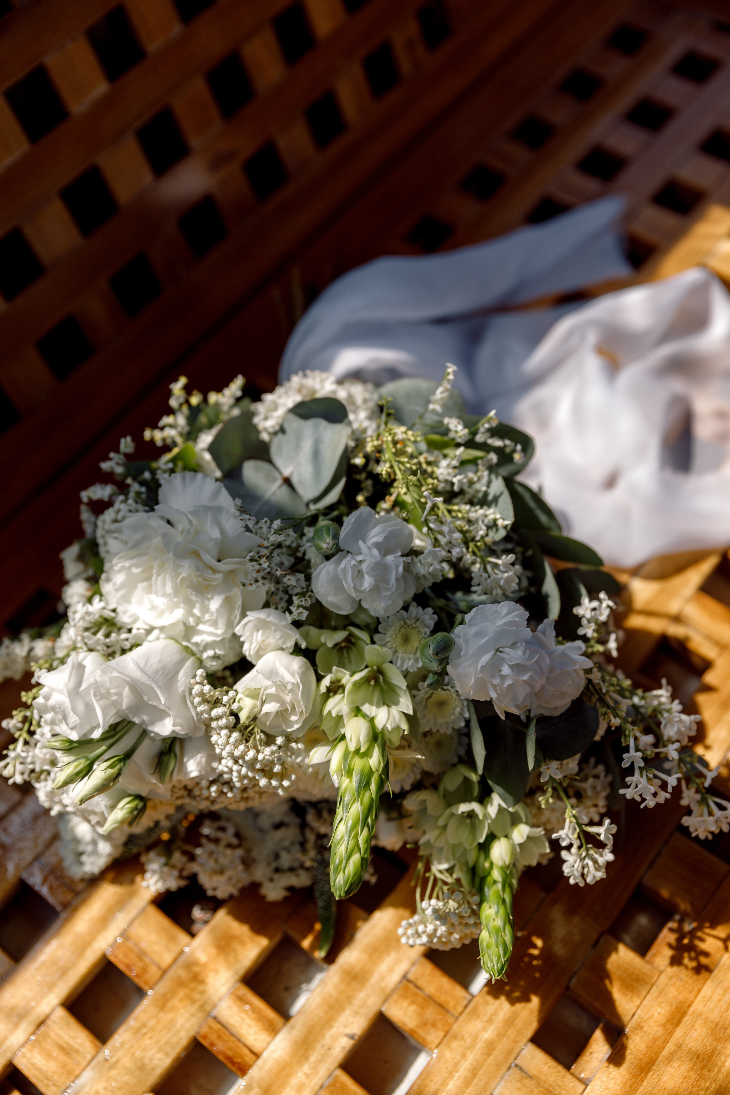 Яхта Омега (Каприз Невесты). Свадебный фотограф Иркутск, репортажный фотограф Иркутск