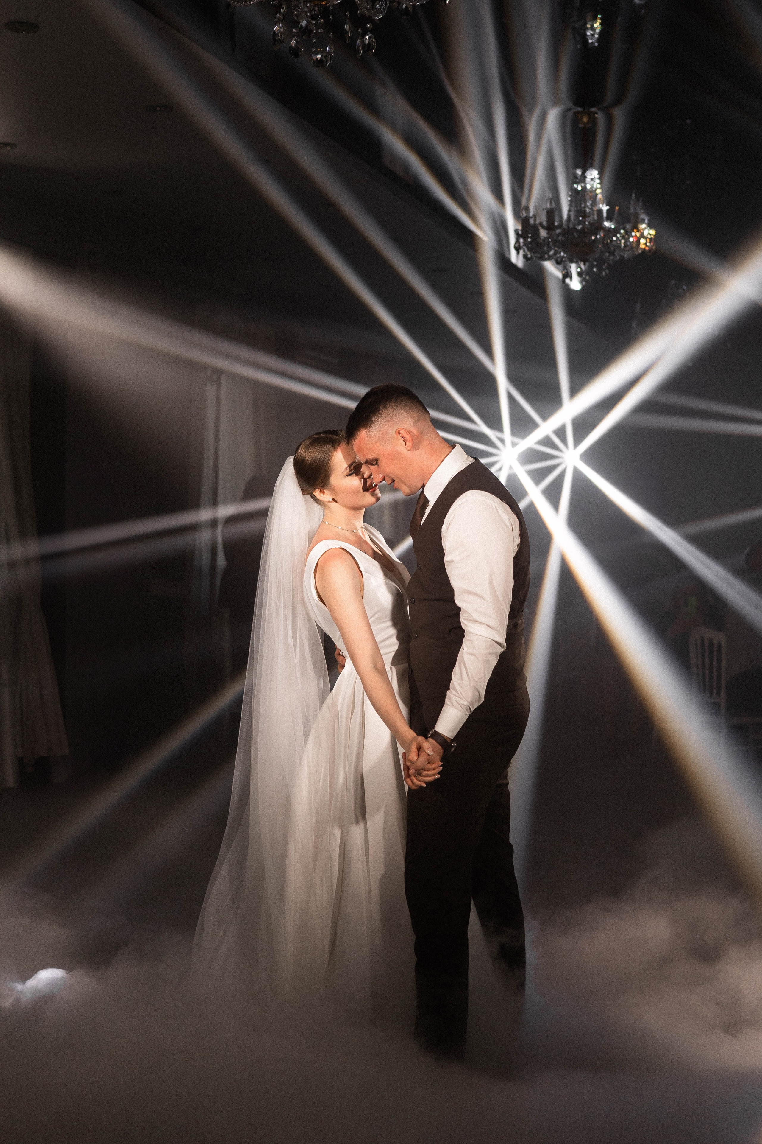 Крепкие объятия. Свадебный и портретный фотограф Соломко Диана