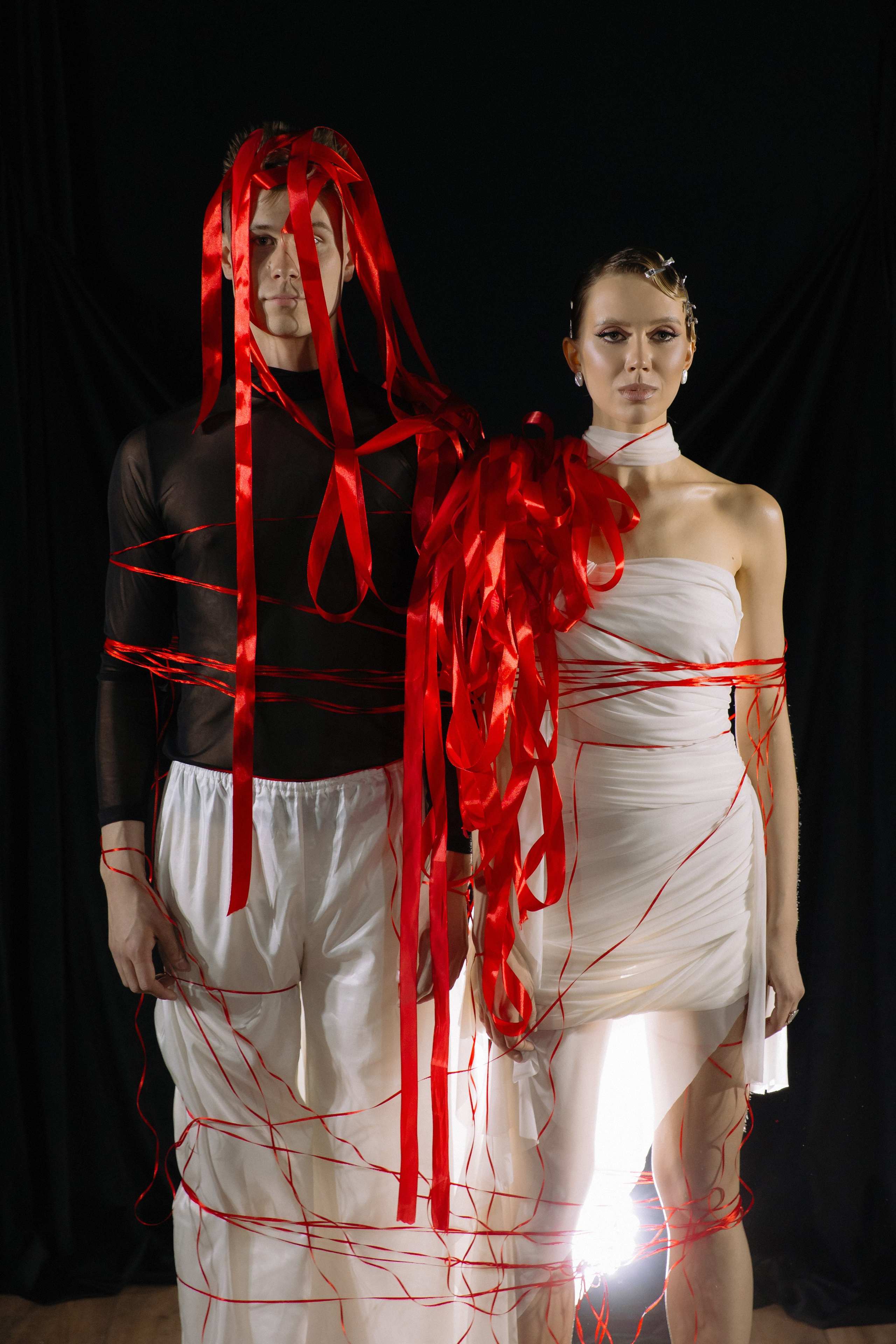 Ленты — судьбы, связавшие нашу жизнь воедино ♥. Свадебный и портретный фотограф в Москве и Санкт-Петербурге