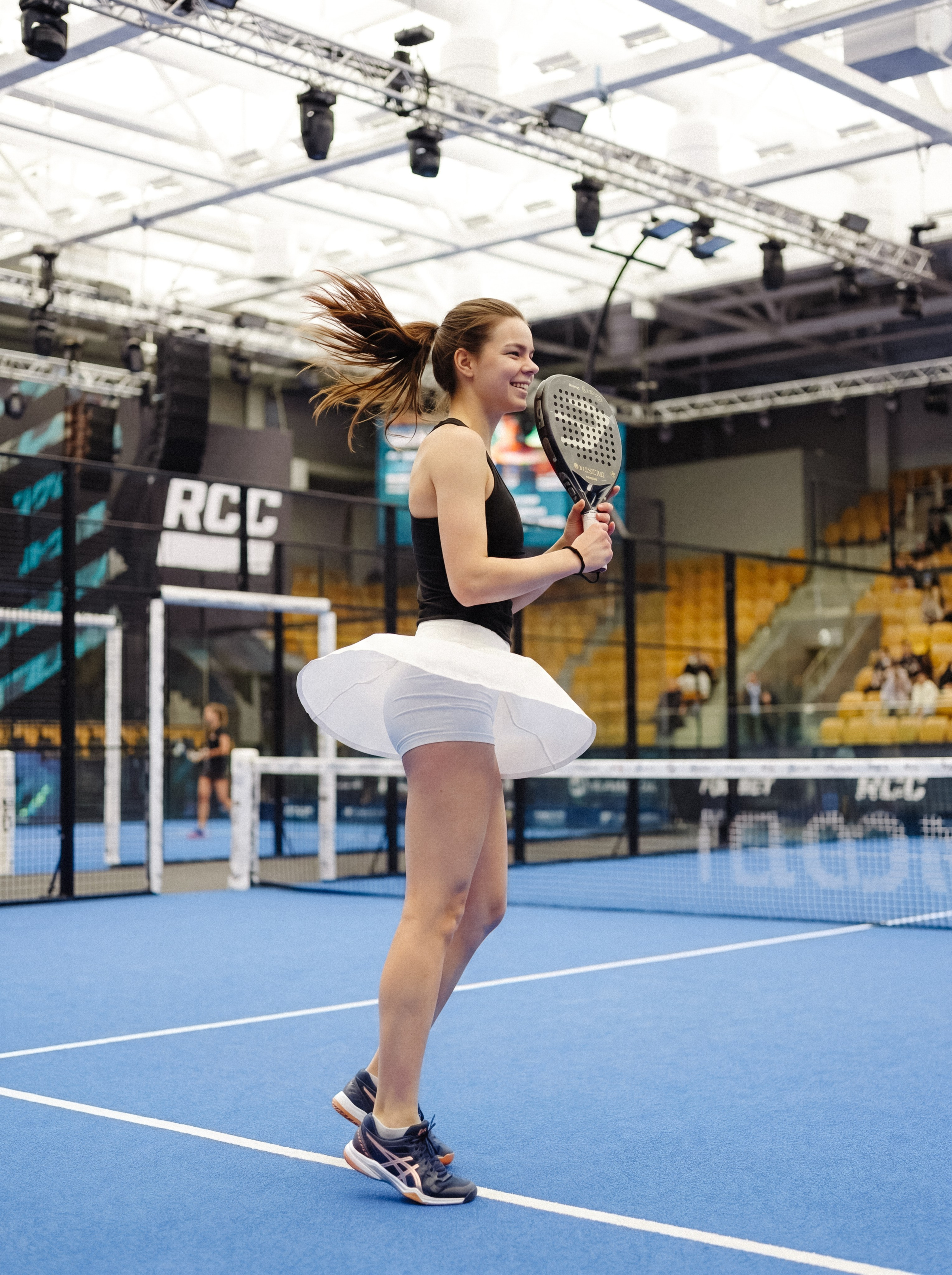 Портретная фотосессия на корте: Ульяна в Падел-арене РМК | Фотограф Екатеринбург. Фотограф Дмитрий Судаков — Свадебная и репортажная съемка в Екатеринбурге и Москве