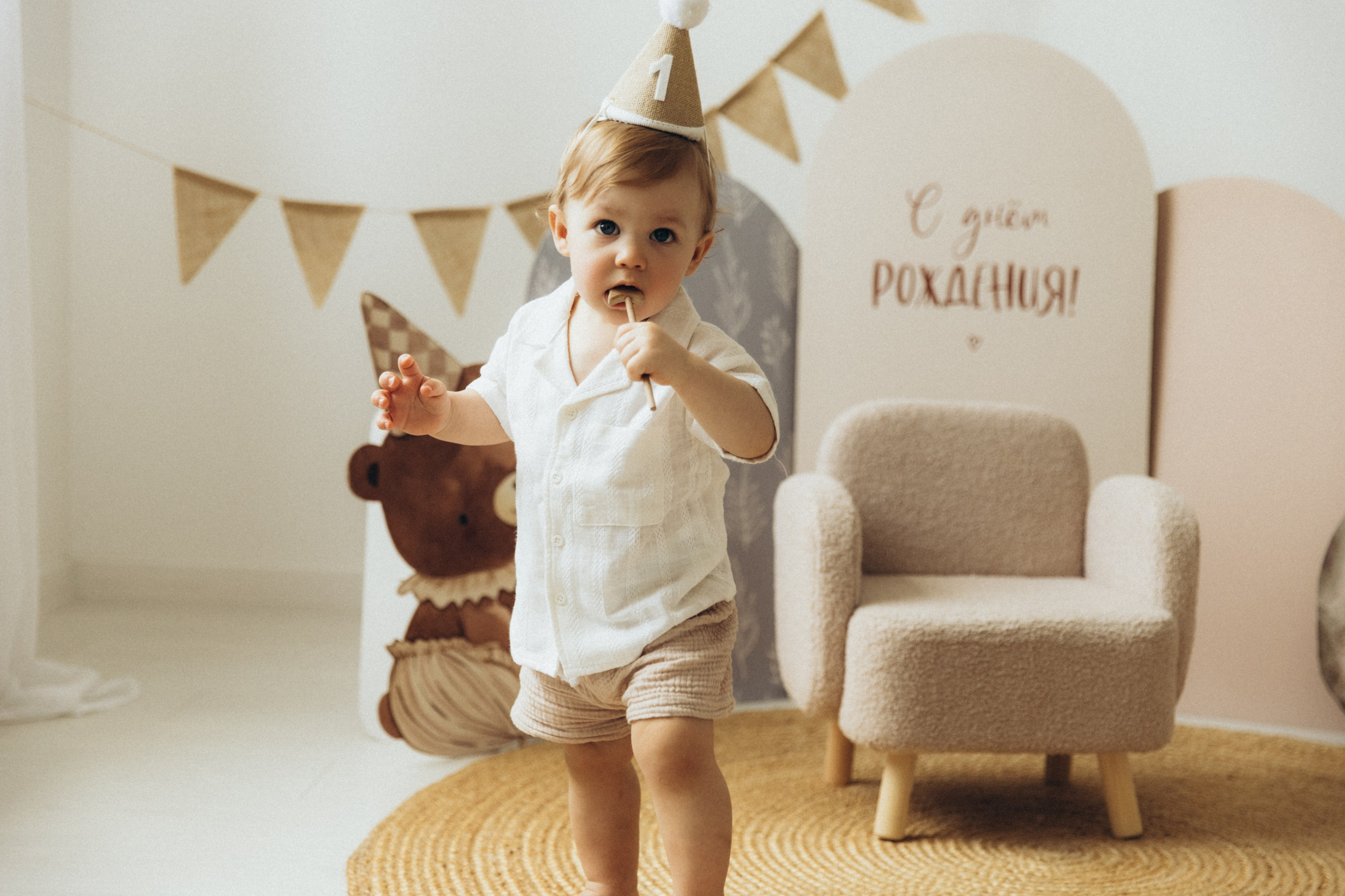 Годик в кругу семьи. Фотограф на крещение в Рязани. Семейный фотограф