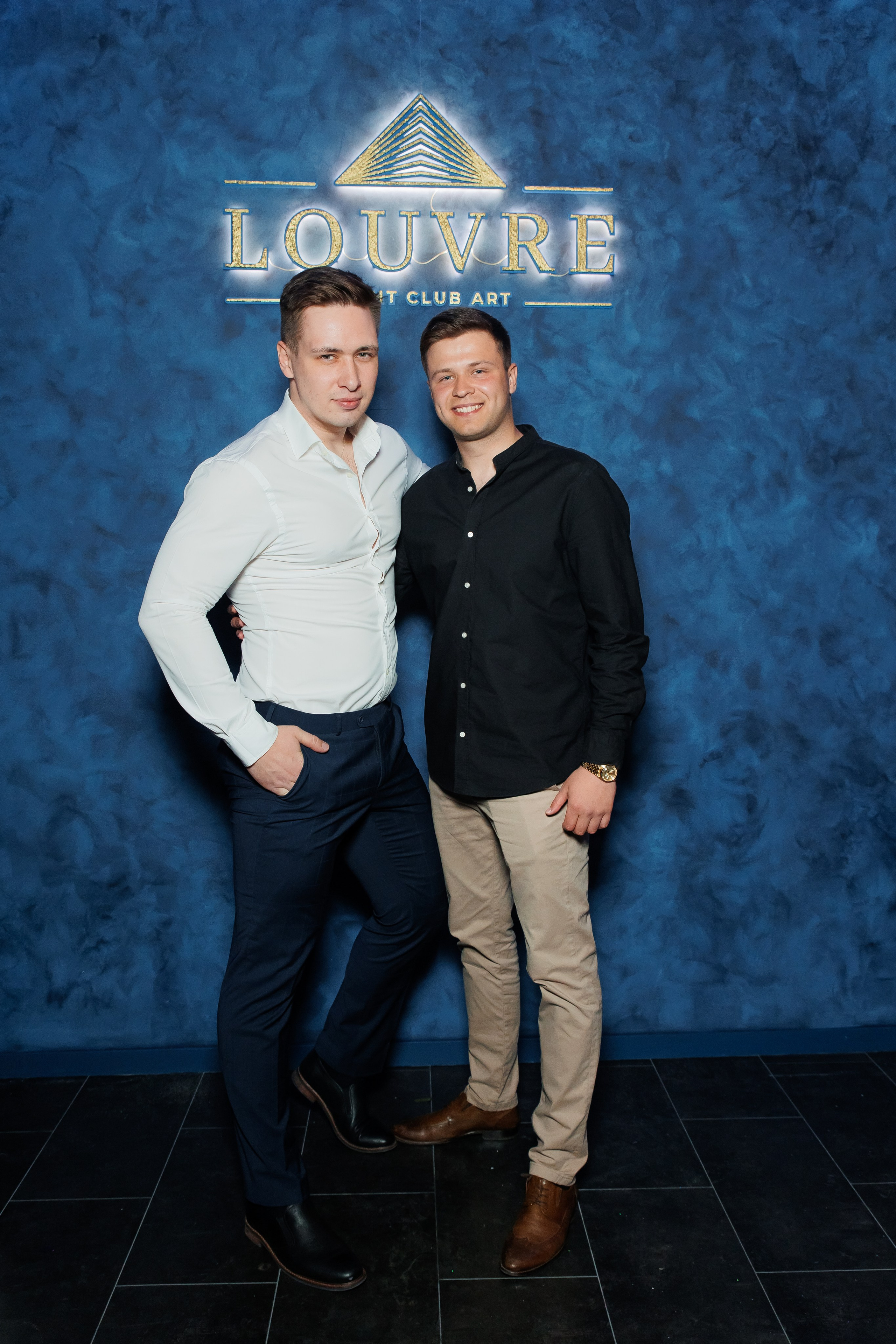 ЛУВР [Открытие Ночного клуба]. СВОИ. ФОТООТЧЕТЫ-СОБЫТИЯ-МЕСТА