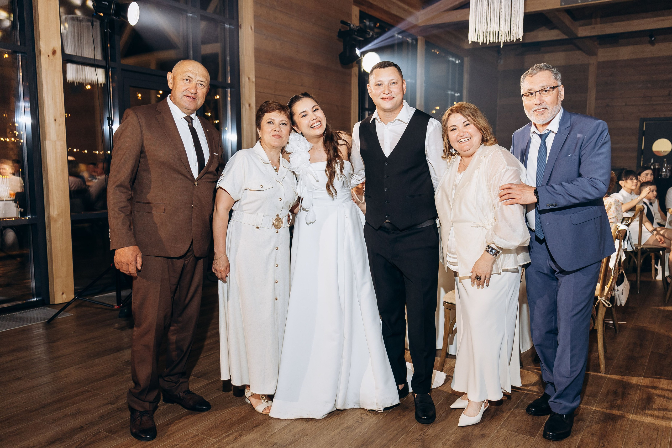 свадебный банкет в Казани. Площадка Веранда Лес. Свадебный фотограф Казань