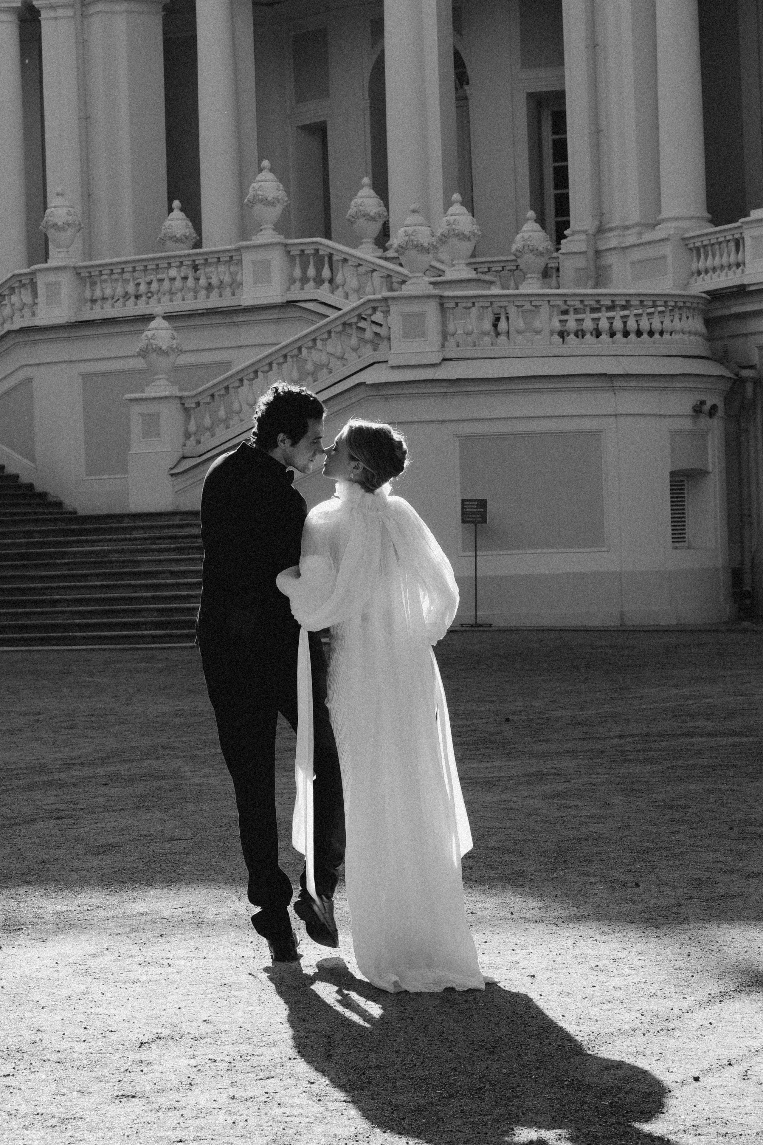 СВАДЕБНАЯ СЬЕМКА В ПАРКЕ ОРАНИЕНБАУМ. Профессиональный фотограф, Санкт-Петербург — Виктория Богомолова