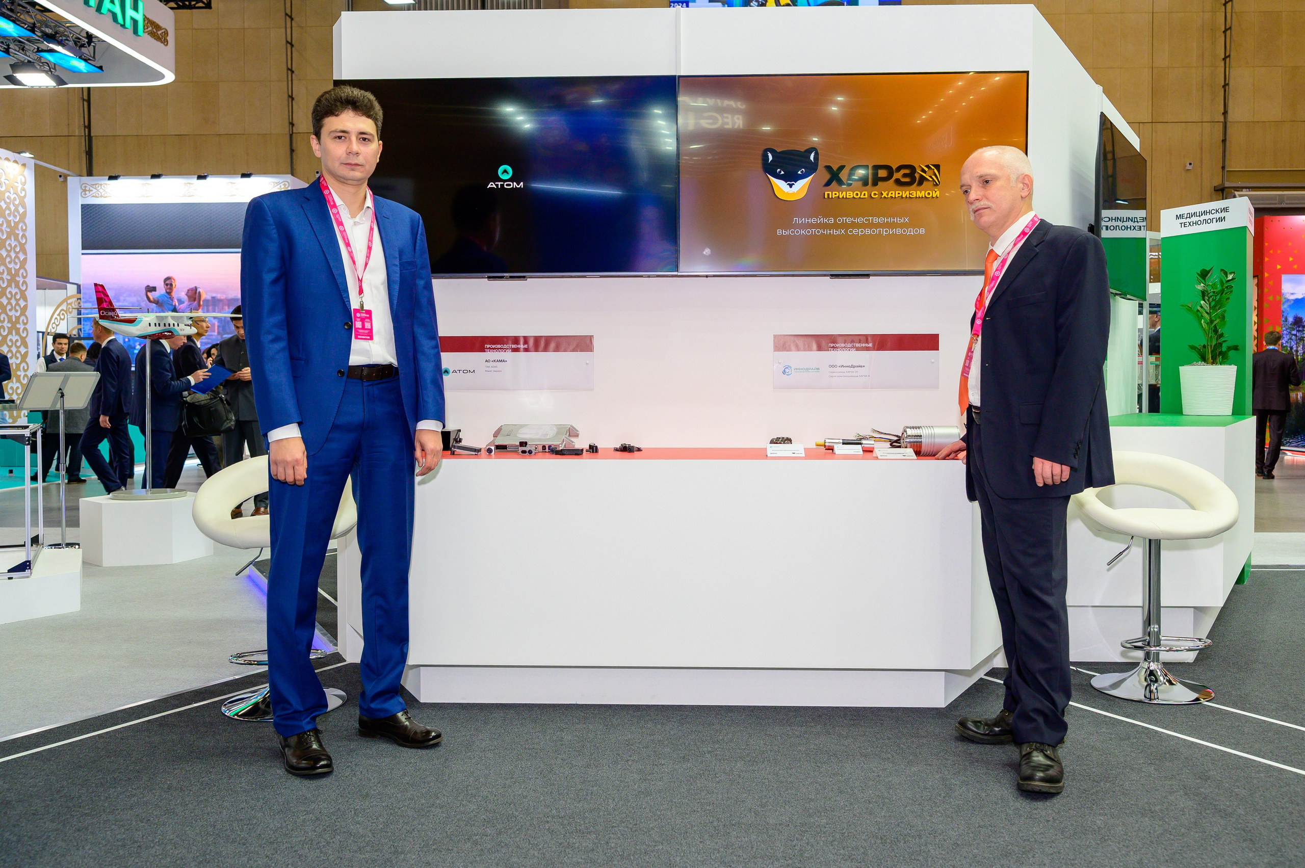 «ИННОПРОМ. Беларусь» — это международная промышленная выставка, объединяющая представителей различных отраслей промышленности, инновационных компаний, инвесторов и государственных структур. Это уникальная платформа для обмена опытом, внедрения новых идей и технологий, что способствует повышению актуальности отрасли и развитию сотрудничества между странами.#БольшаяпромышленнаянеделявМинске @belexpo_by@ph.andrey_puhach #bigindustrialweek #bigindustrialwee