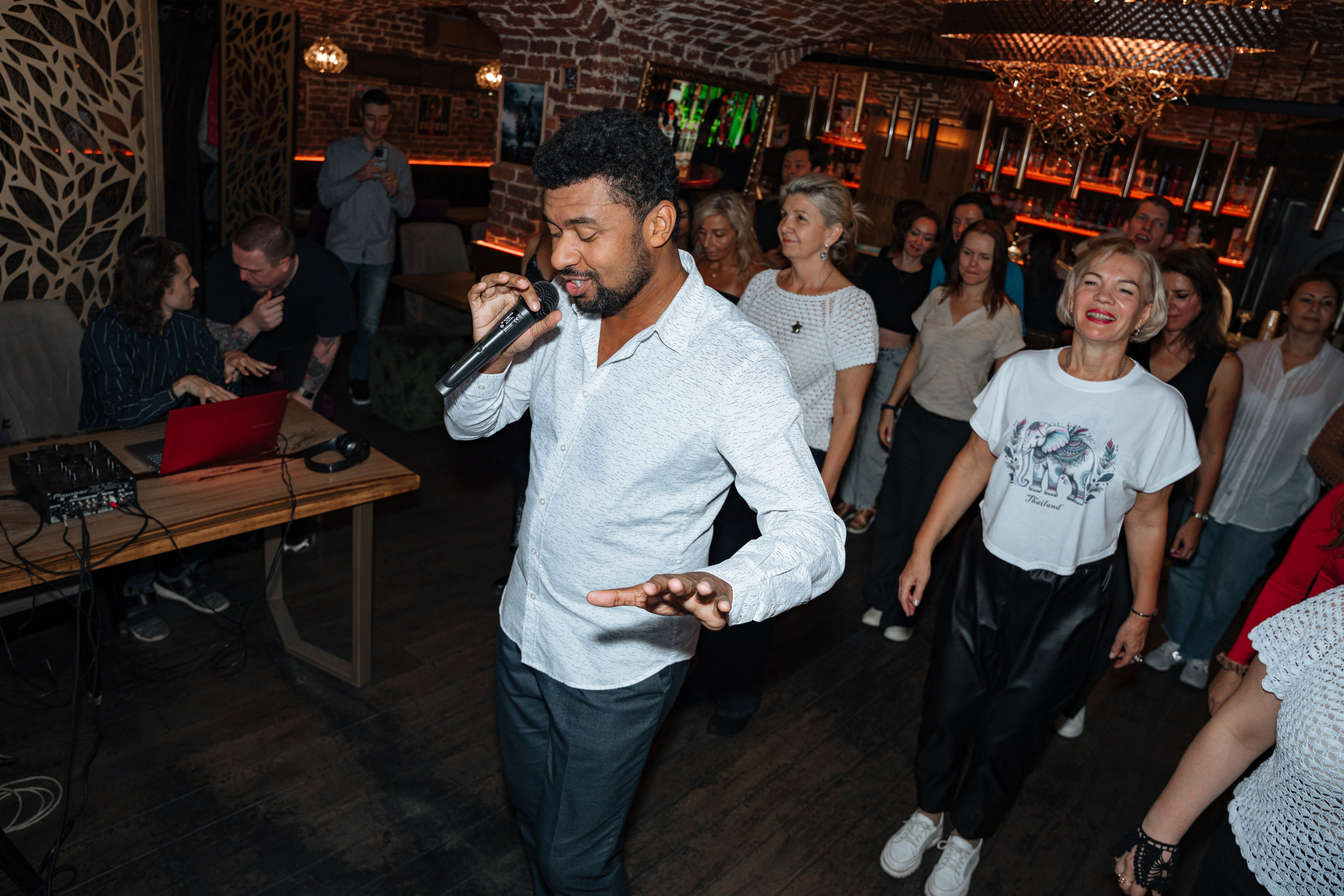 Вечеринка Андрэ, бачата, Джинотека. Портретный фотограф в Санкт-Петербурге Дмитриева Наталия