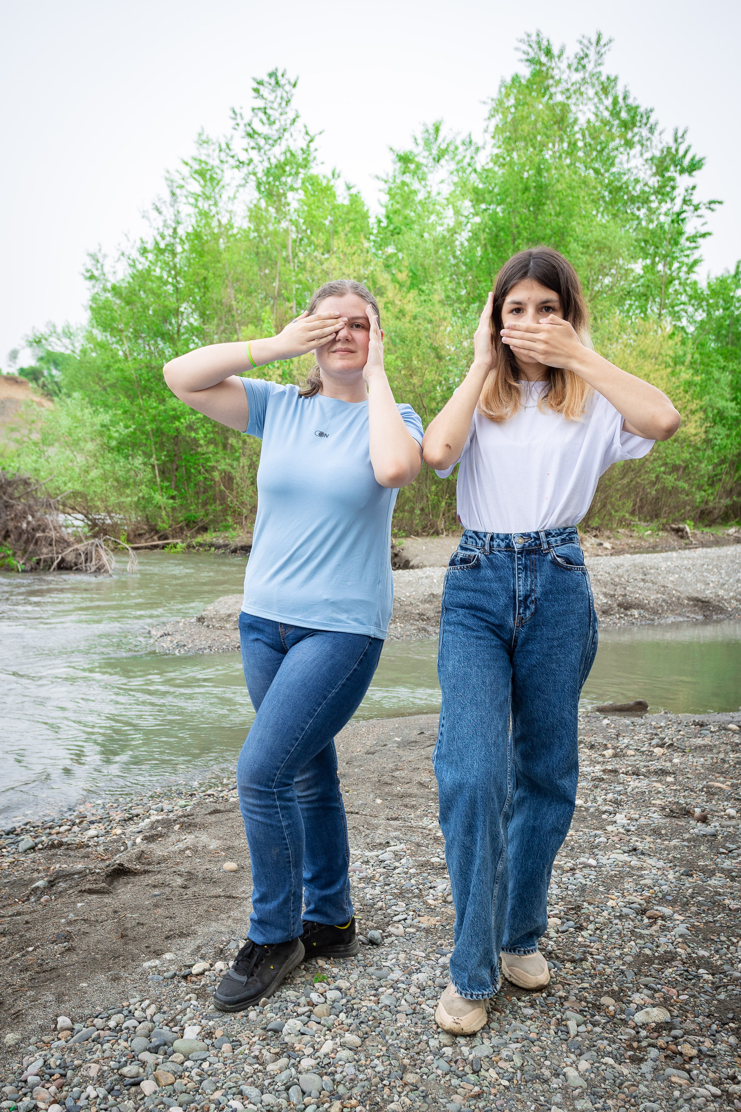 Уличная фотосессия на выпускной альбом. Выпускные альбомы Майкоп, Краснодар Елена Золотарева