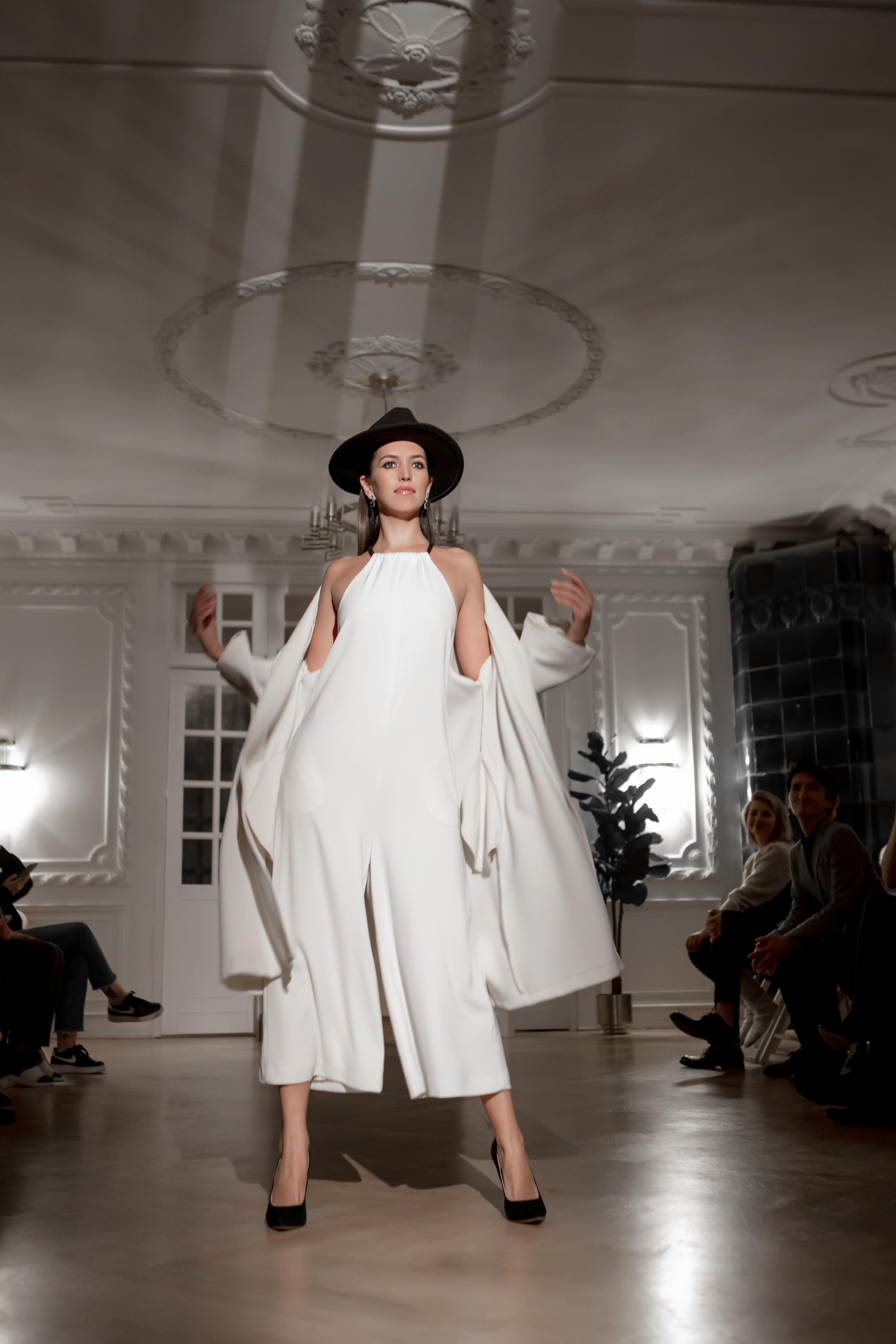 Fashion show on Petrogradskaya. Photographer Rena Epikhova