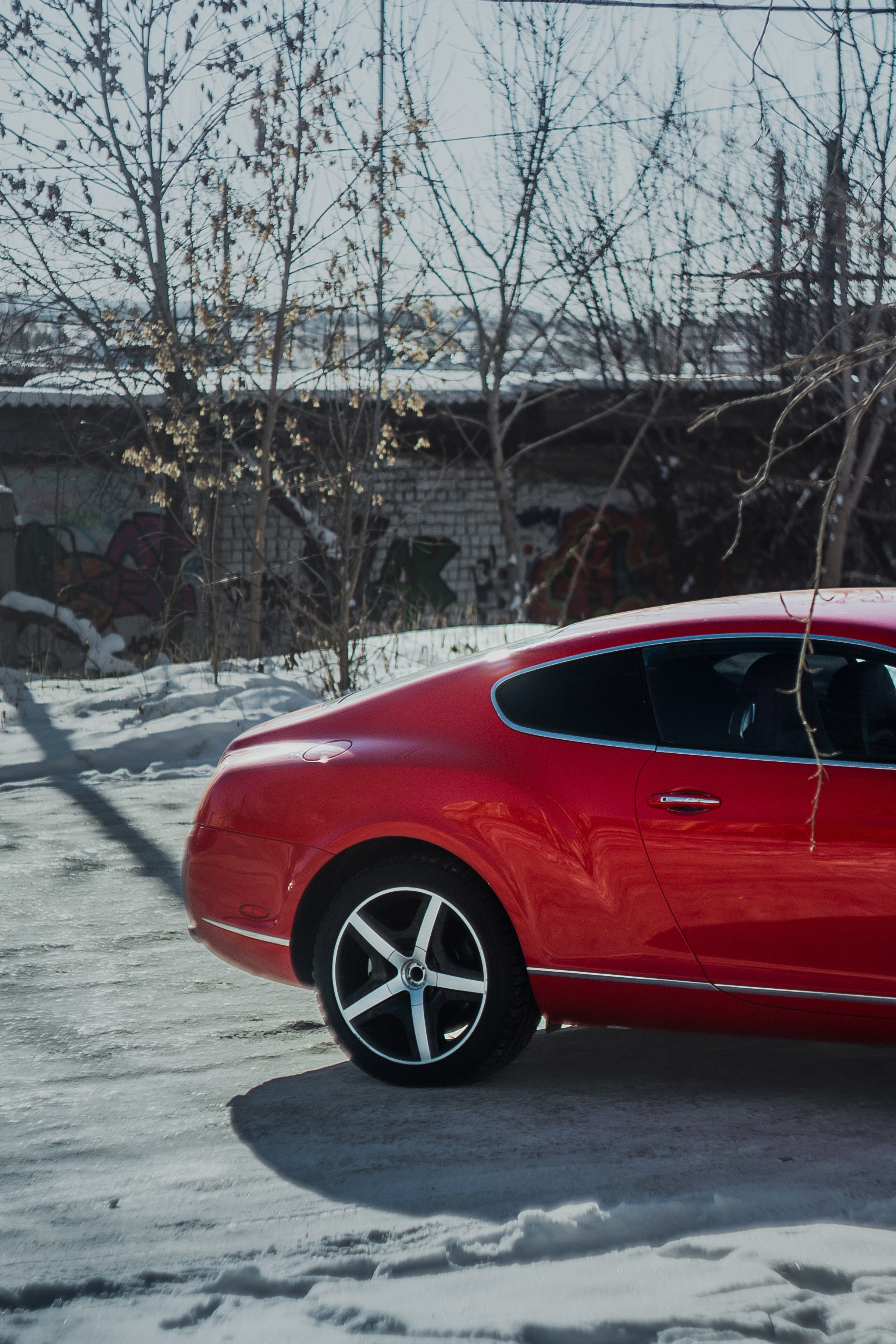 Bentley Continental GT. Фотограф, видеограф и пилот дрона на Байкале
