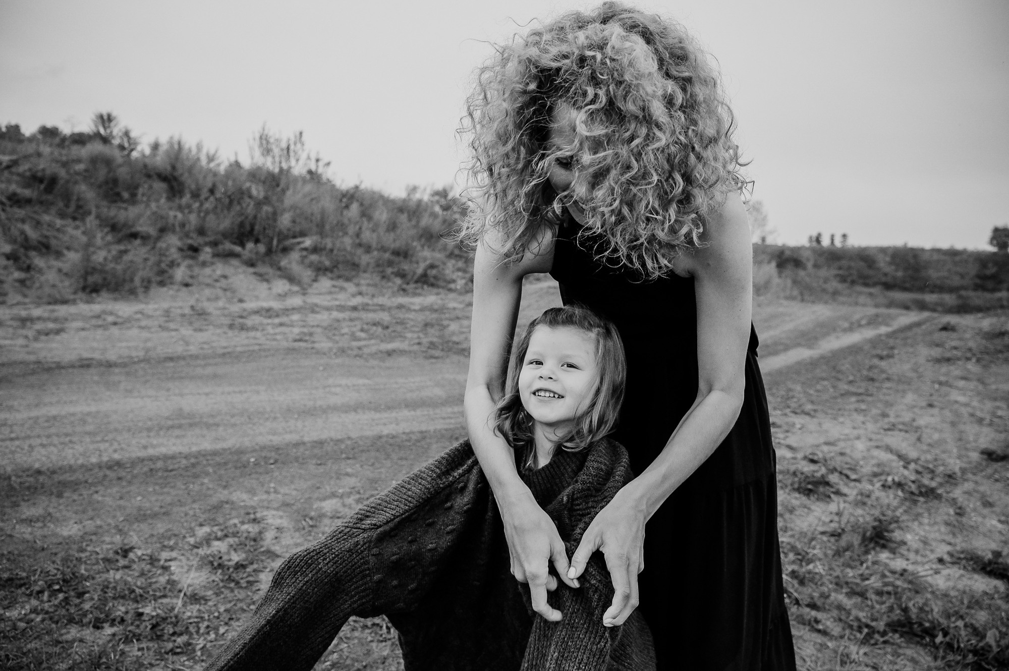 Прогулочная фотосессия для мамы и дочки. Фотограф Анна Герман. Красноярск