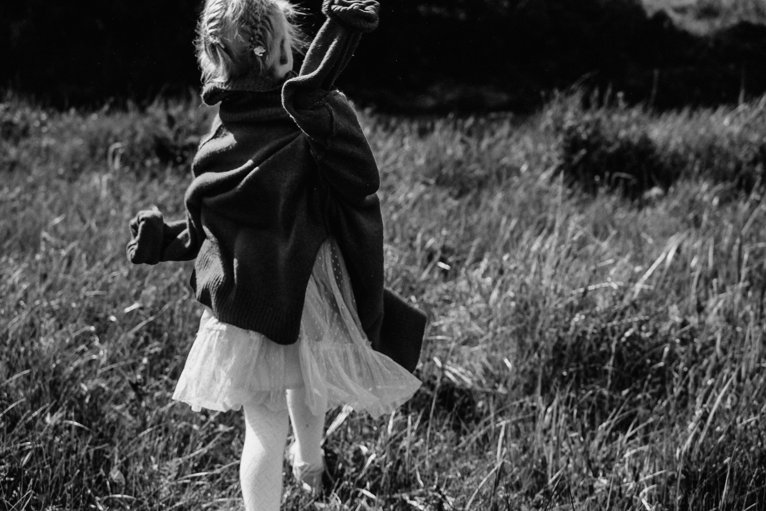 Прогулочная фотосессия для папы и дочки. Фотограф Анна Герман. Красноярск